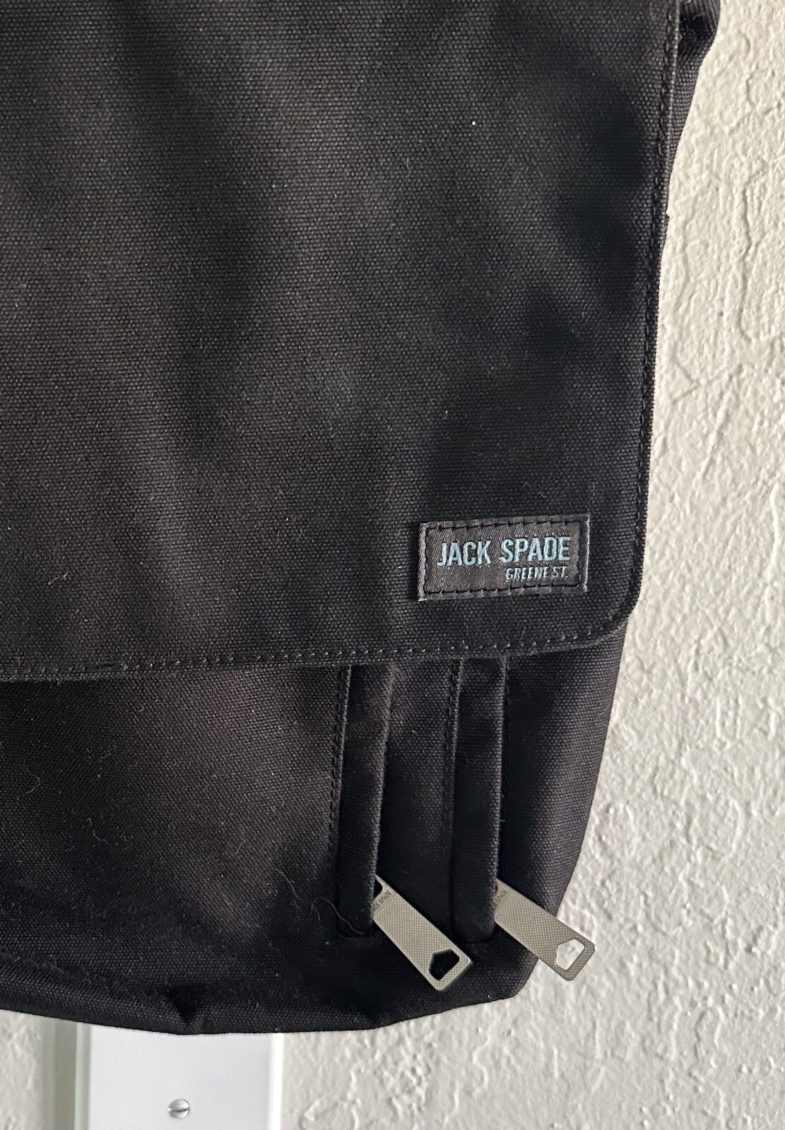 JACK SPADE GREENE ST. Black Canvas Crossbody/Messenger/Carry On, Flap. EUC,large
