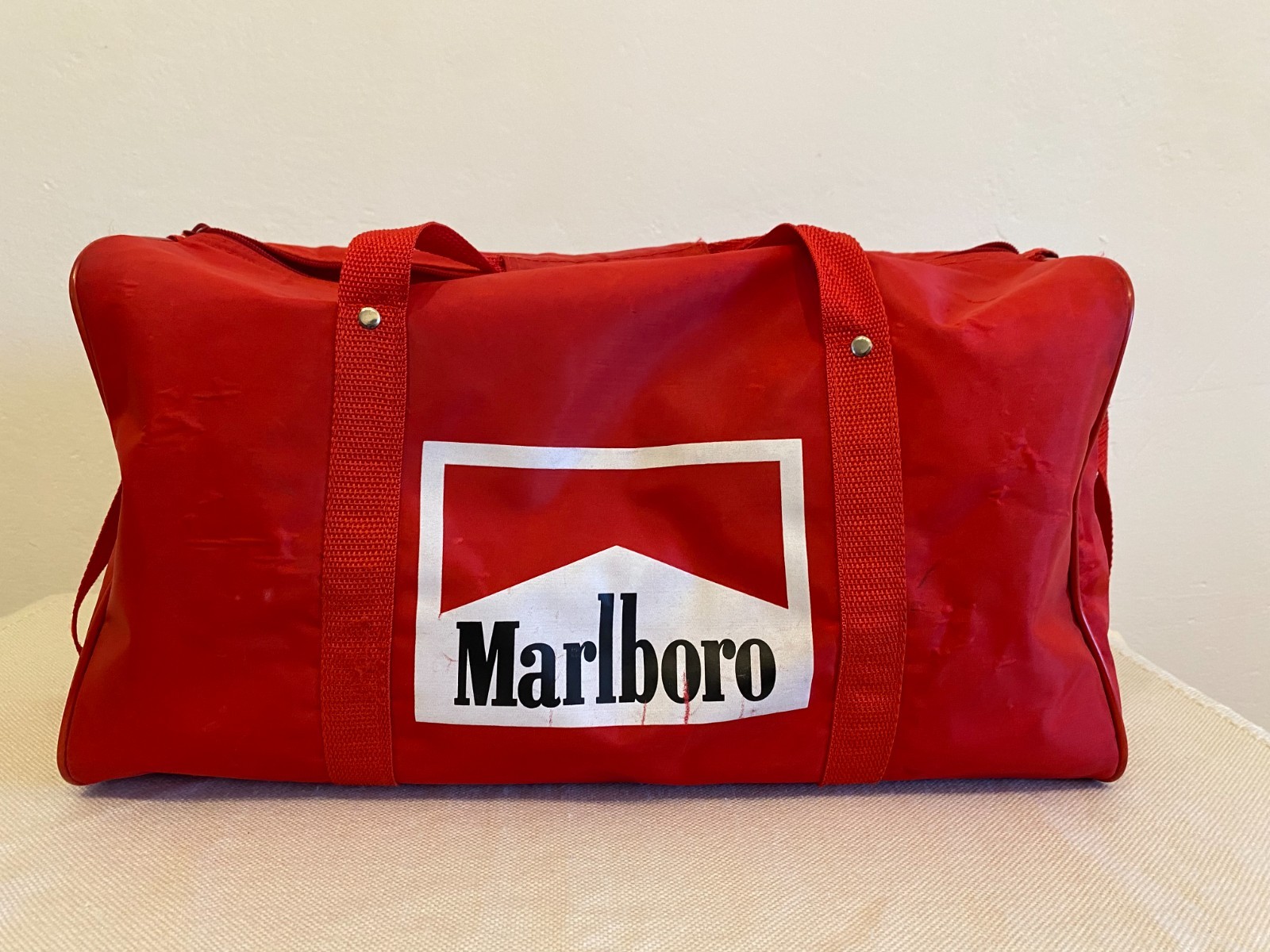 Vintage 90s Marlboro Red Duffel Bag Travel Gym Y2K Rare Retro