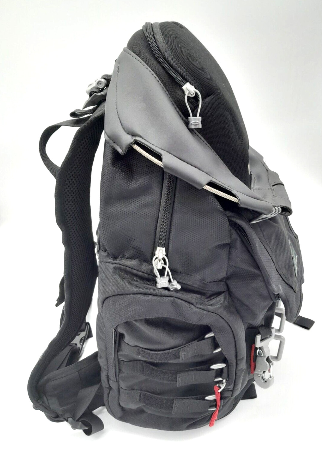 Oakley 34L Kitchen Sink Backpack – Black (92060AODM)