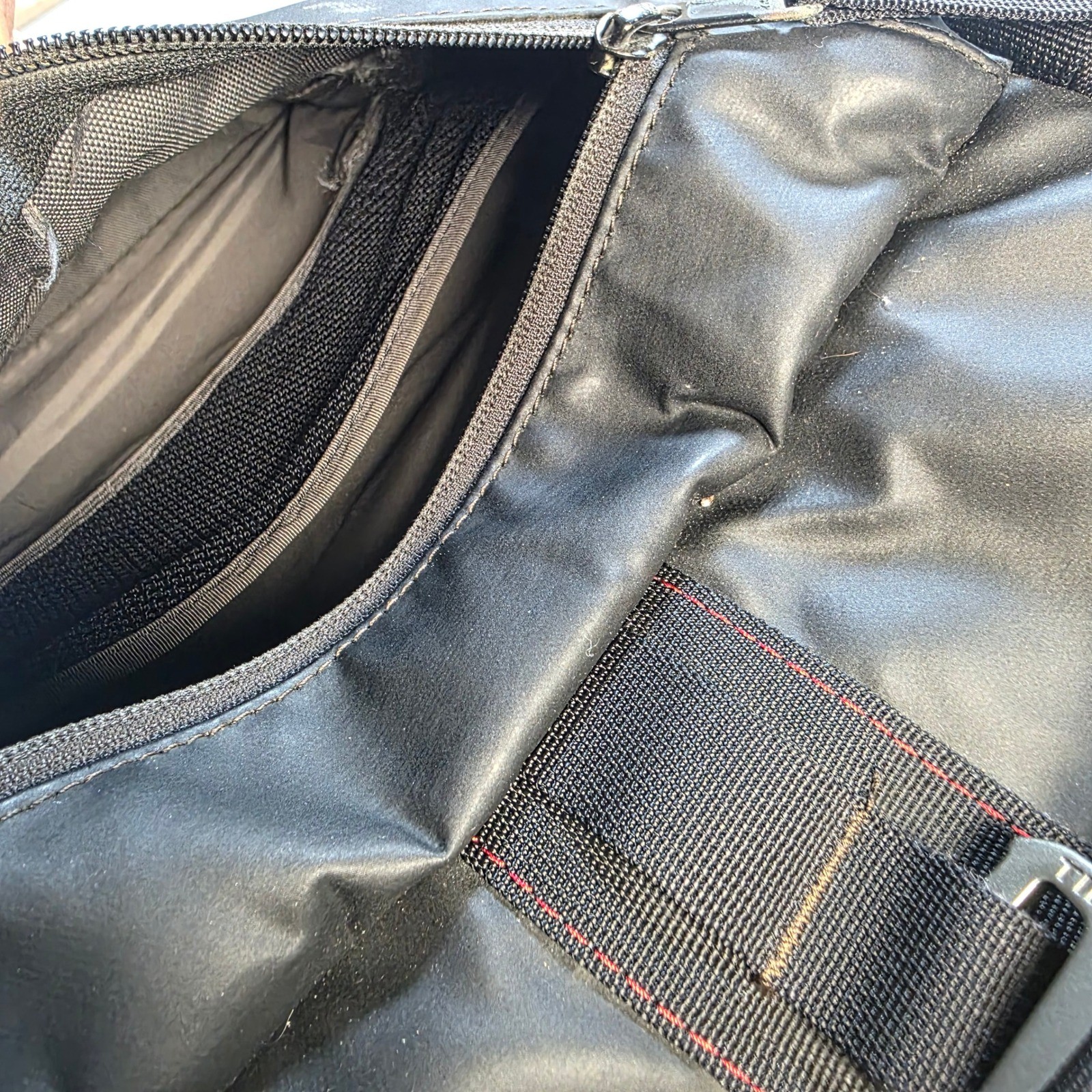 Timbuk2 San Francisco Spire Laptop Backpack Black Red Trim Roll Top Commuter Bag