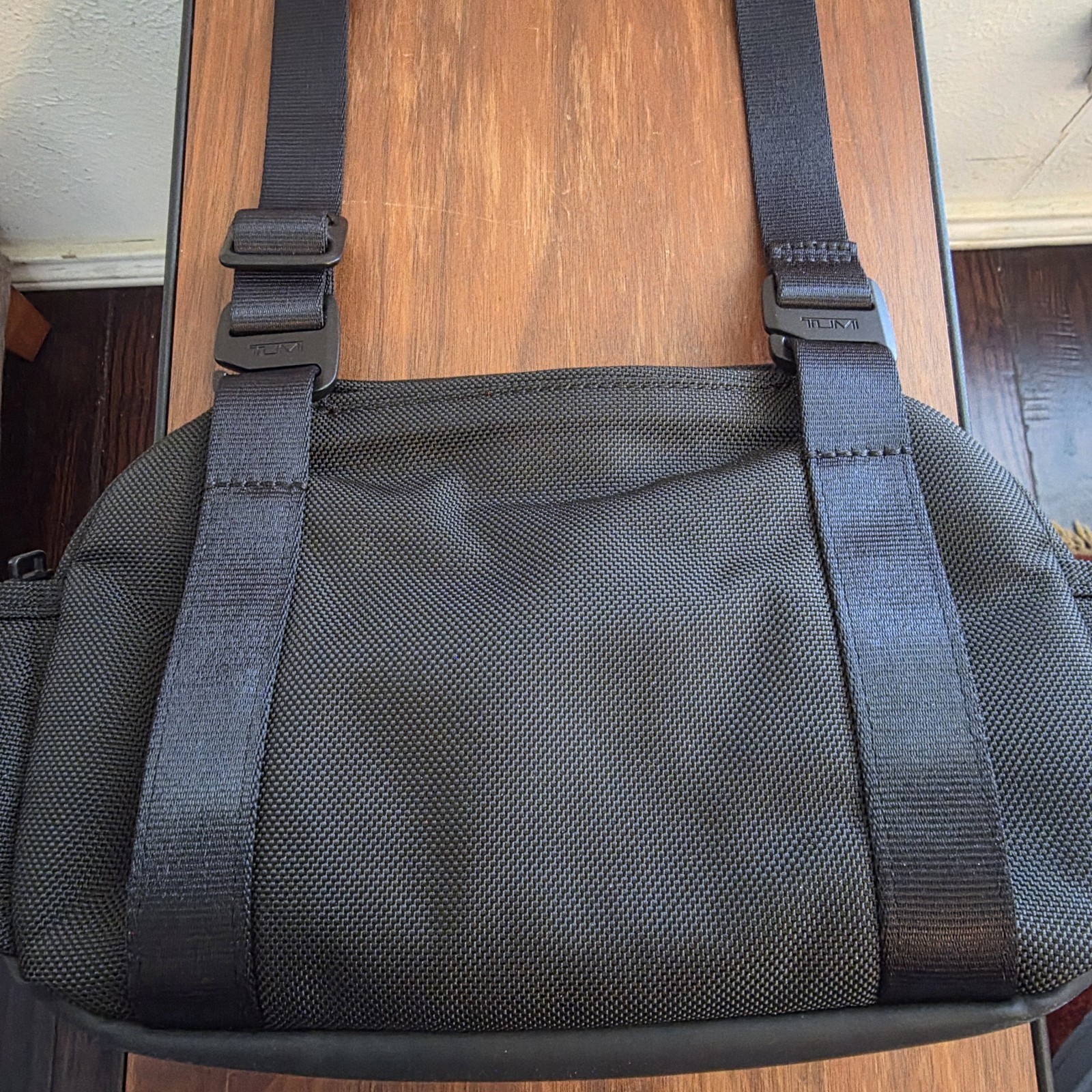 Tumi Alpha Bravo – Recruit 3-in 1 Chest Pack Sling | Black