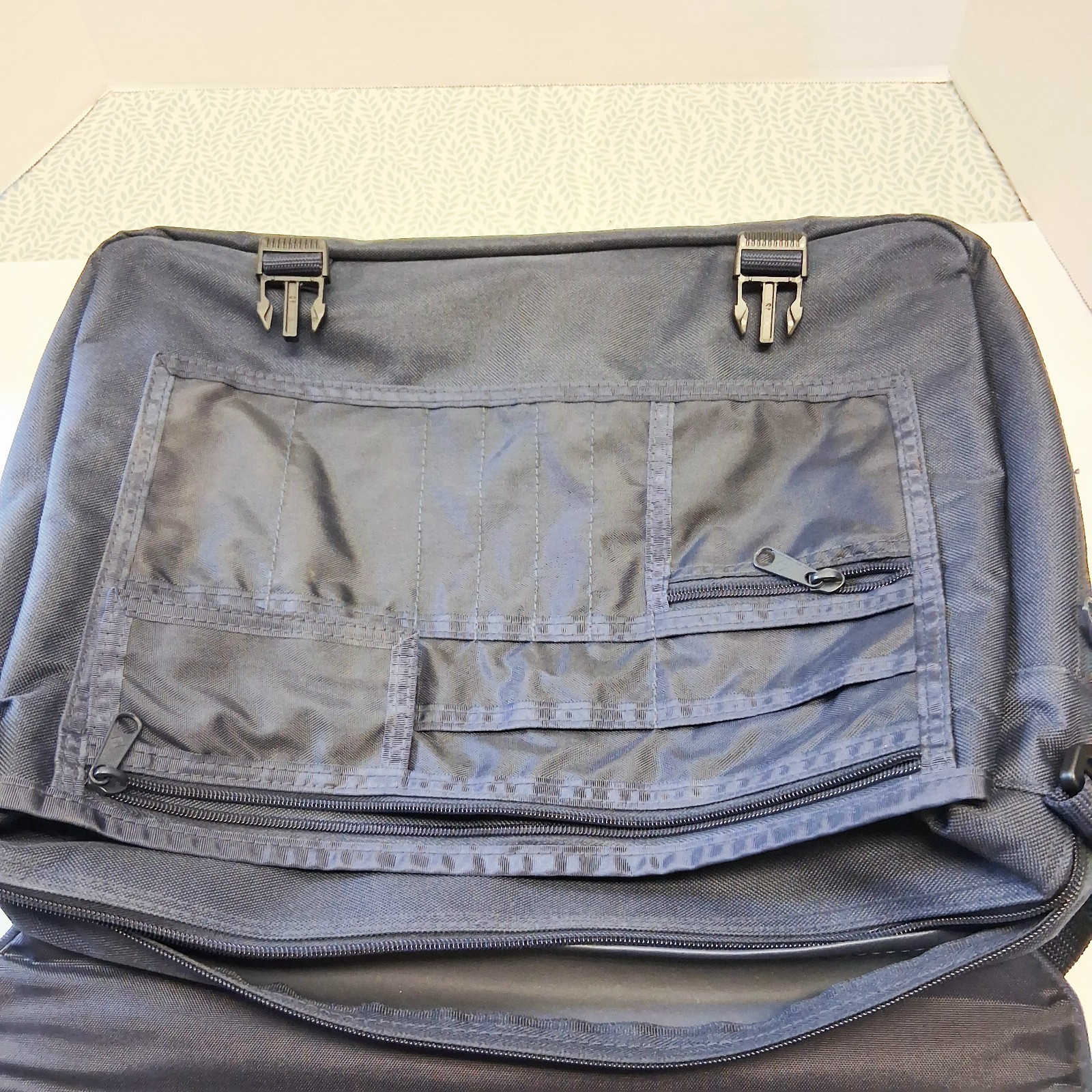 Heavy Duty Blue Mesenger Bag United States Air Force Embroidered Emblem EUC