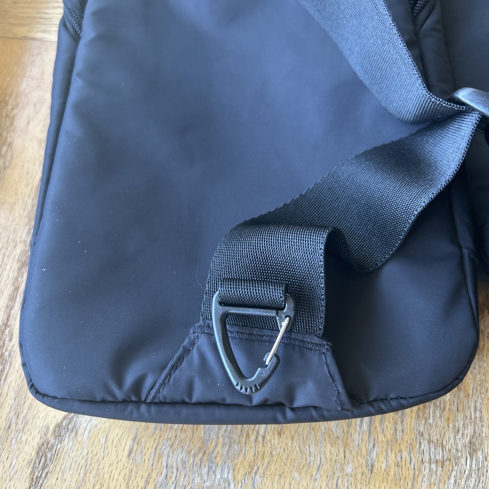 Adidas Unisex Essentials 2 Sling Adjustable Strap Crossbody Bag Black 12 x7.5×4”