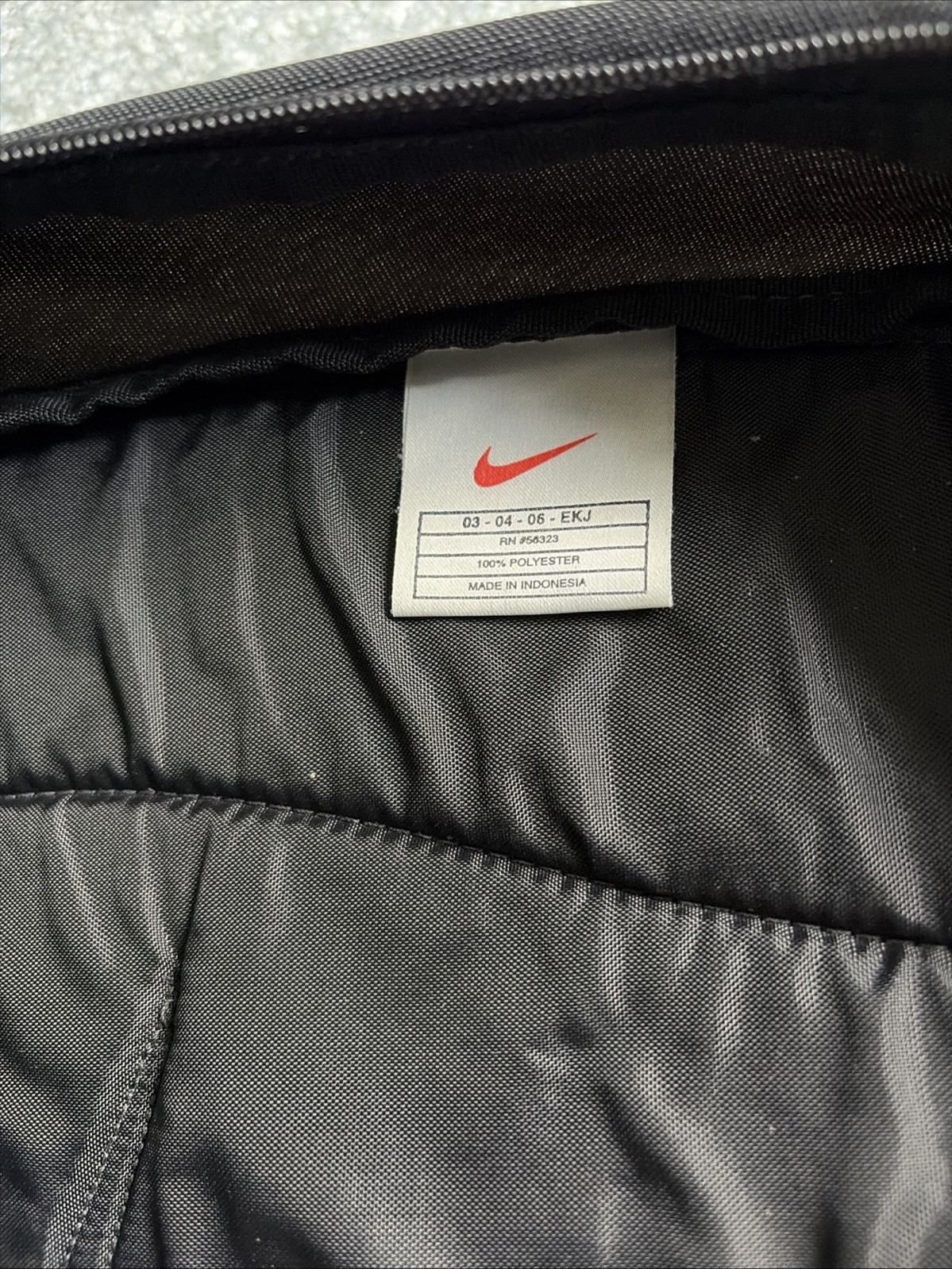 Vintage Nike Backpack Black Y2K Single Strap Asymmetrical Sling Bag Teardrop