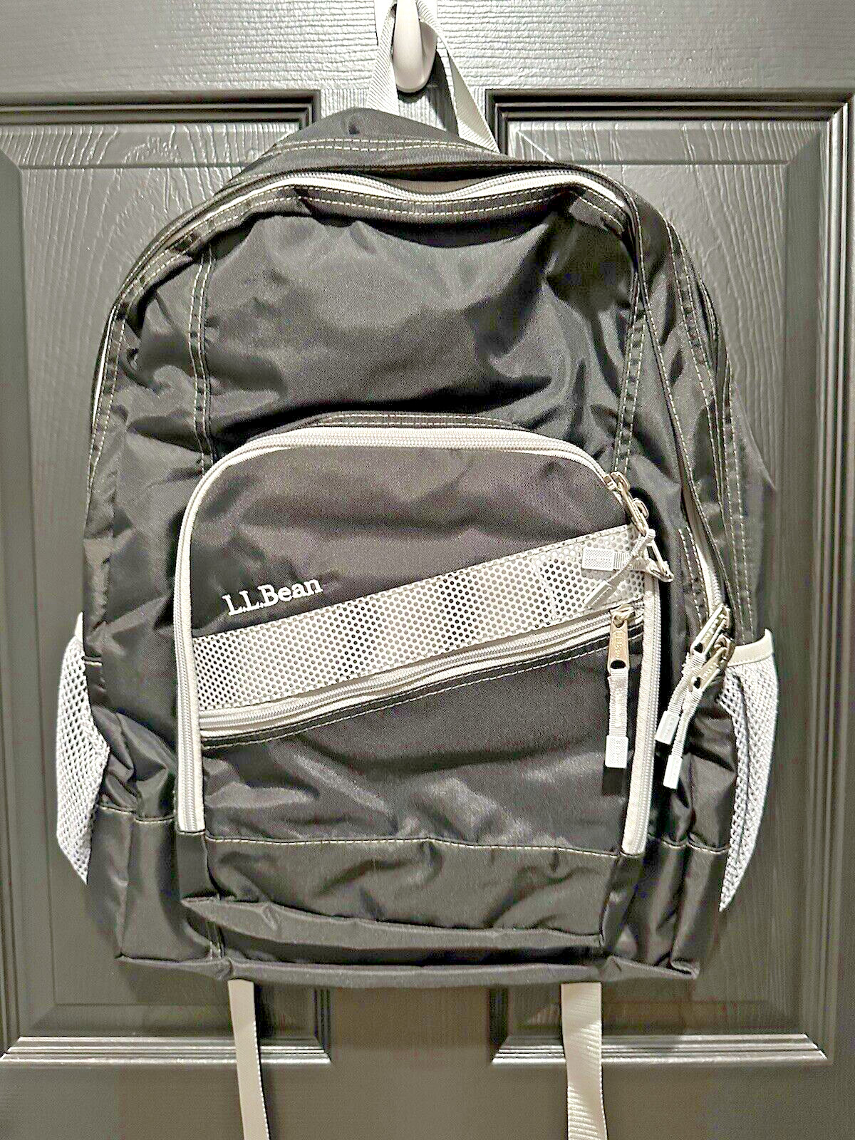 LL Bean Black Deluxe Backpack IV Laptop Bag with Gray Reflective Stripe New 37L