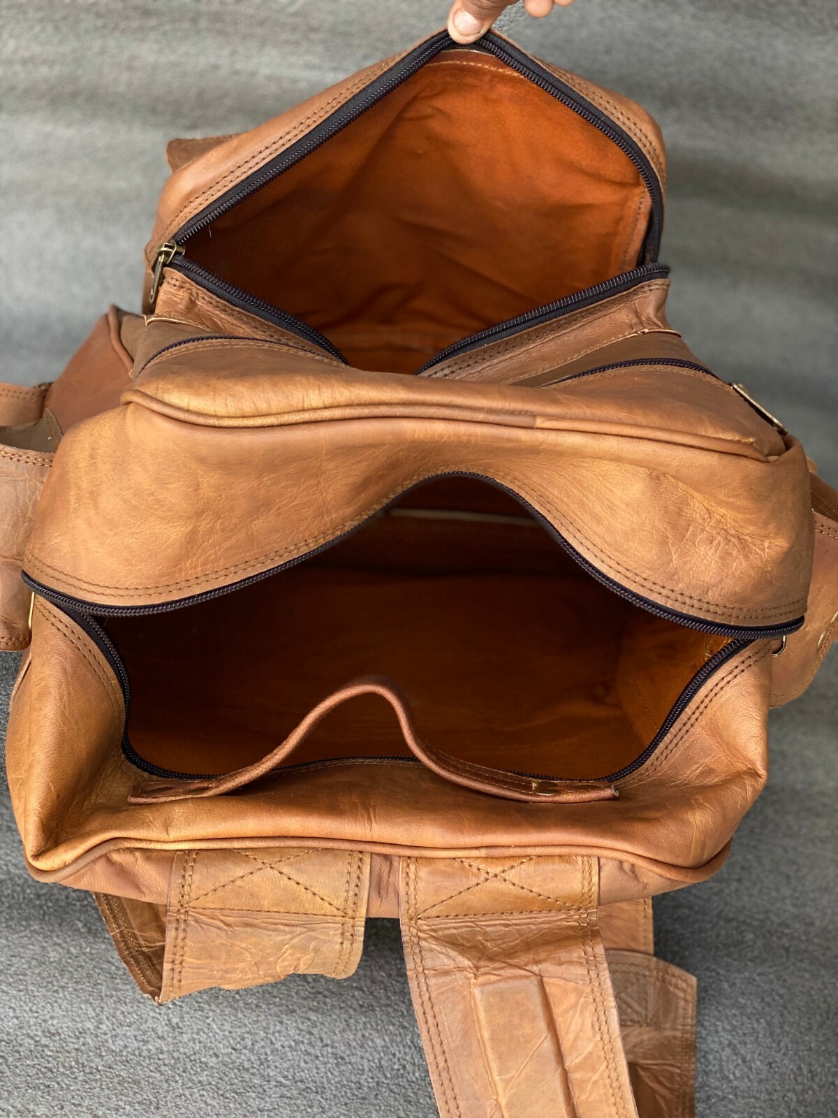 Men’s Leather Backpack Hiking 16″ Laptop Outdoor Messenger Bag Heavy Duty Cases