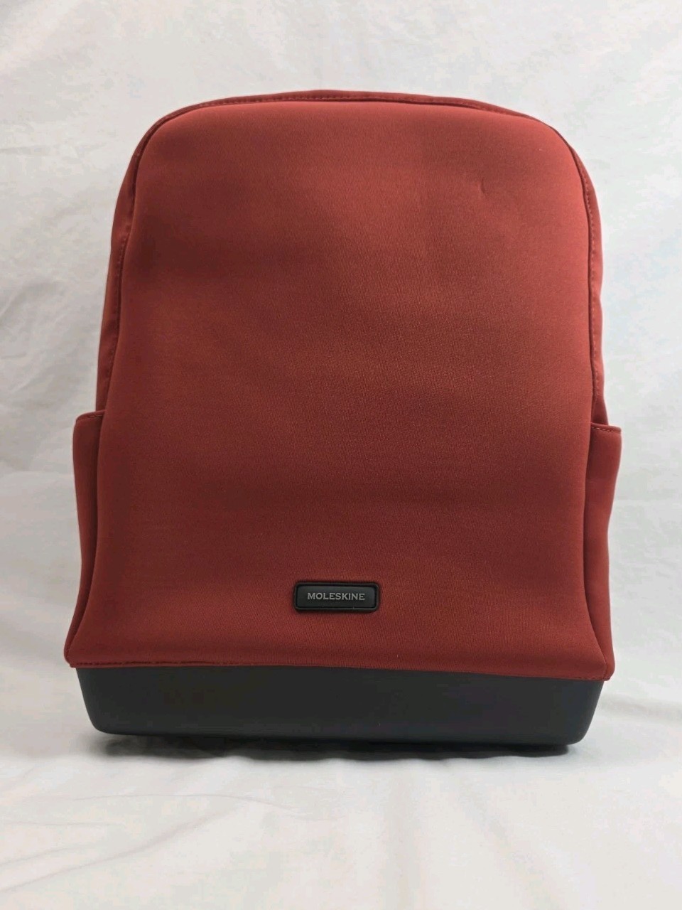 Moleskine Neoprene Laptop Backpack 15″ Tech Travel School Bag Black Red NWT