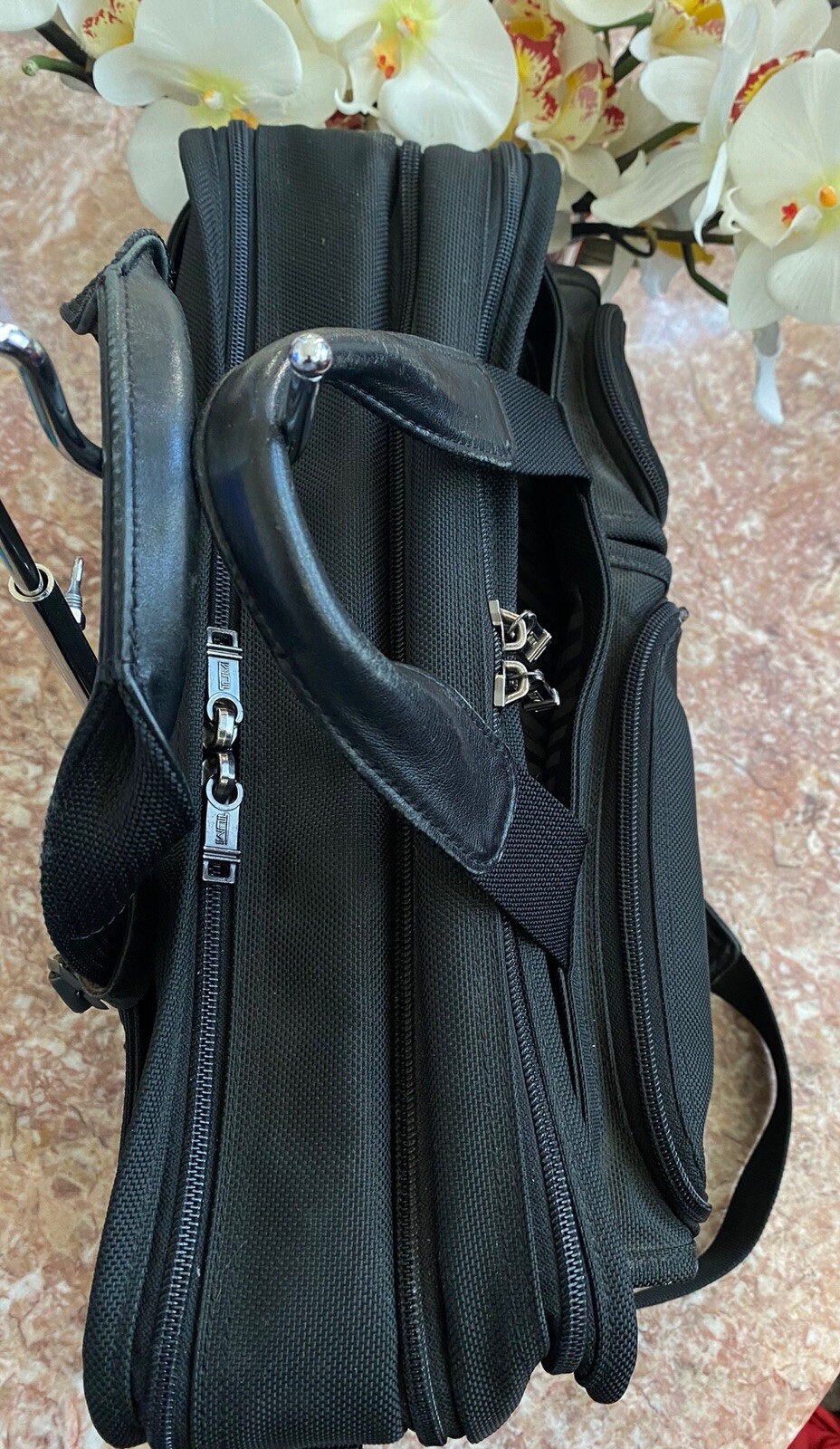 TUMI Alpha Black Ballistic expandable Laptop Business Briefcase 26041D4 EUC $595