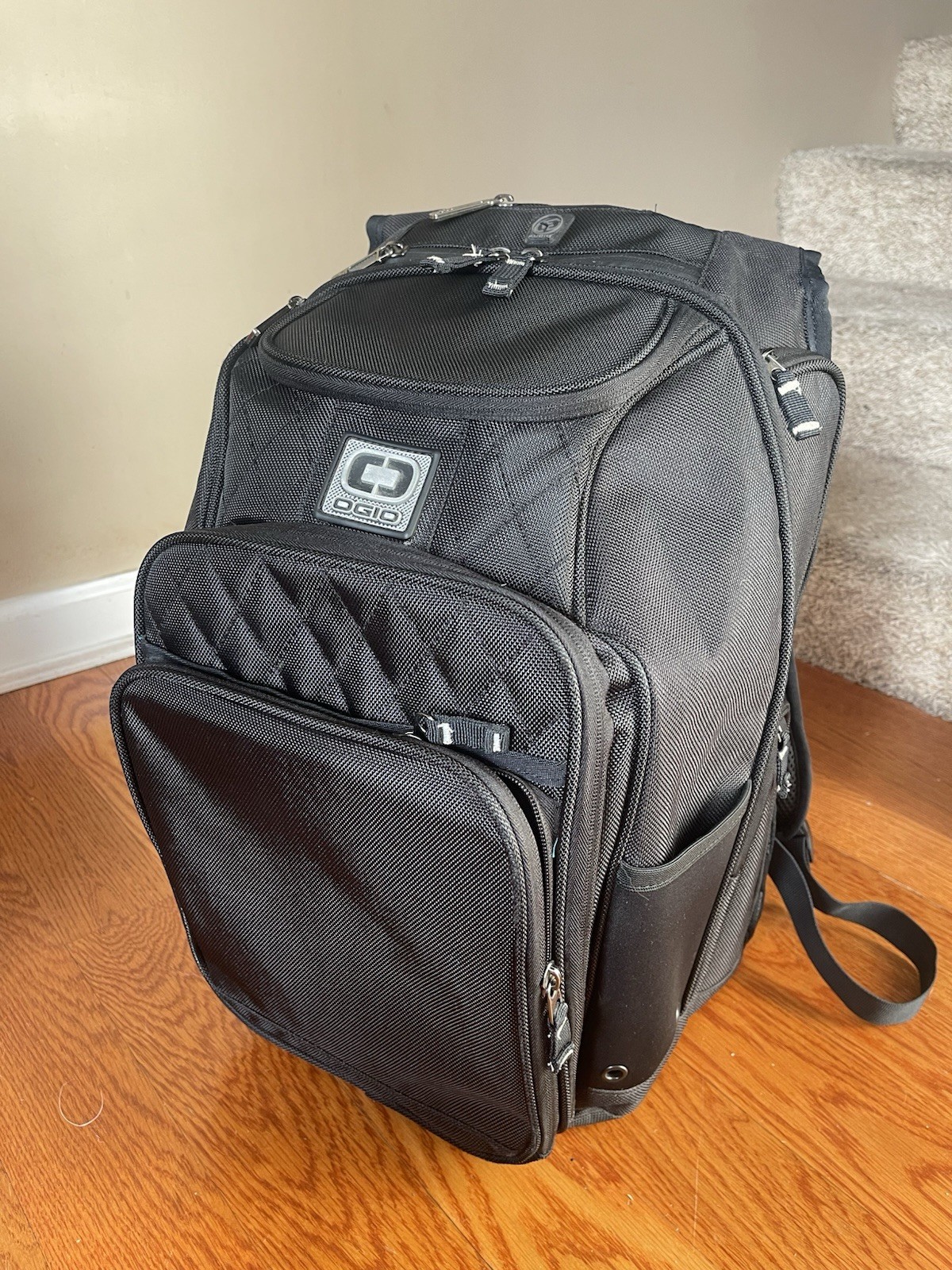 OGIO Epic Pack Backpack Black Laptop Bag Excellent Condition USED ONCE
