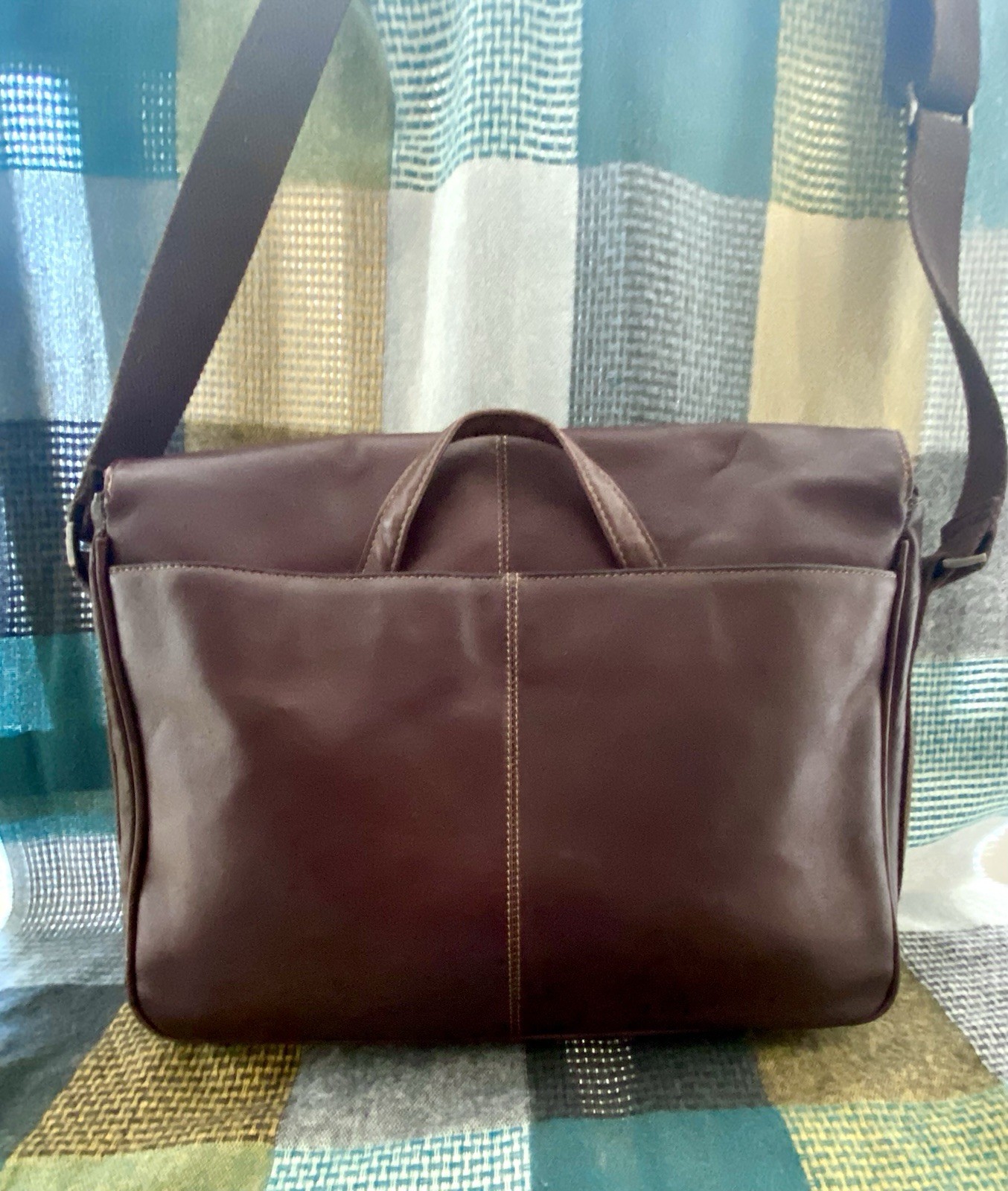 kenneth cole reaction leather messenger bag