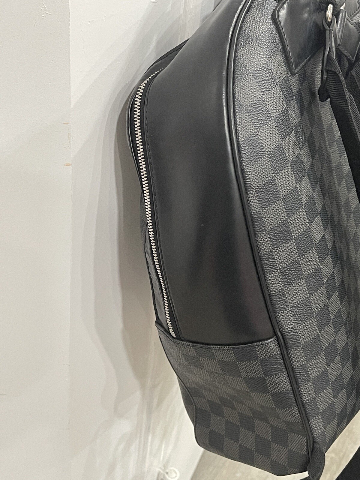 Louis Vuitton Josh Backpack Damier Graphite Black Gray N41473. Free Ship!