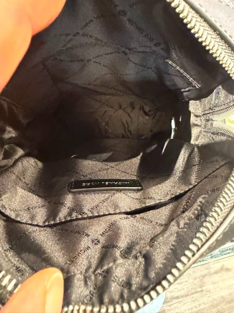 Michael Kors Cooper Grained Leather Messenger Travel Bag Embossed Logo Black Men