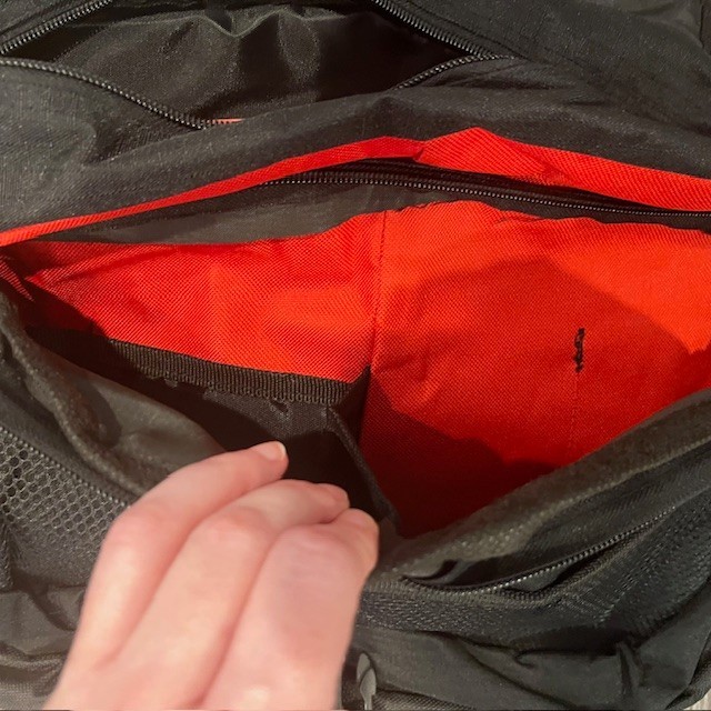 New Red Nylon Messenger Bag ABC’s The View, Adjustable Strap, Lots of Storage