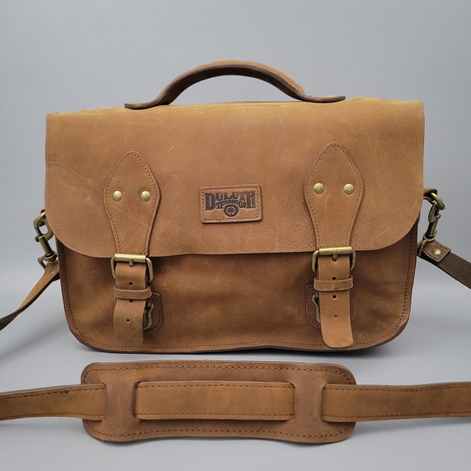 Vintage Duluth Trading Leather Bashful Billionaires Briefcase Messenger Bag