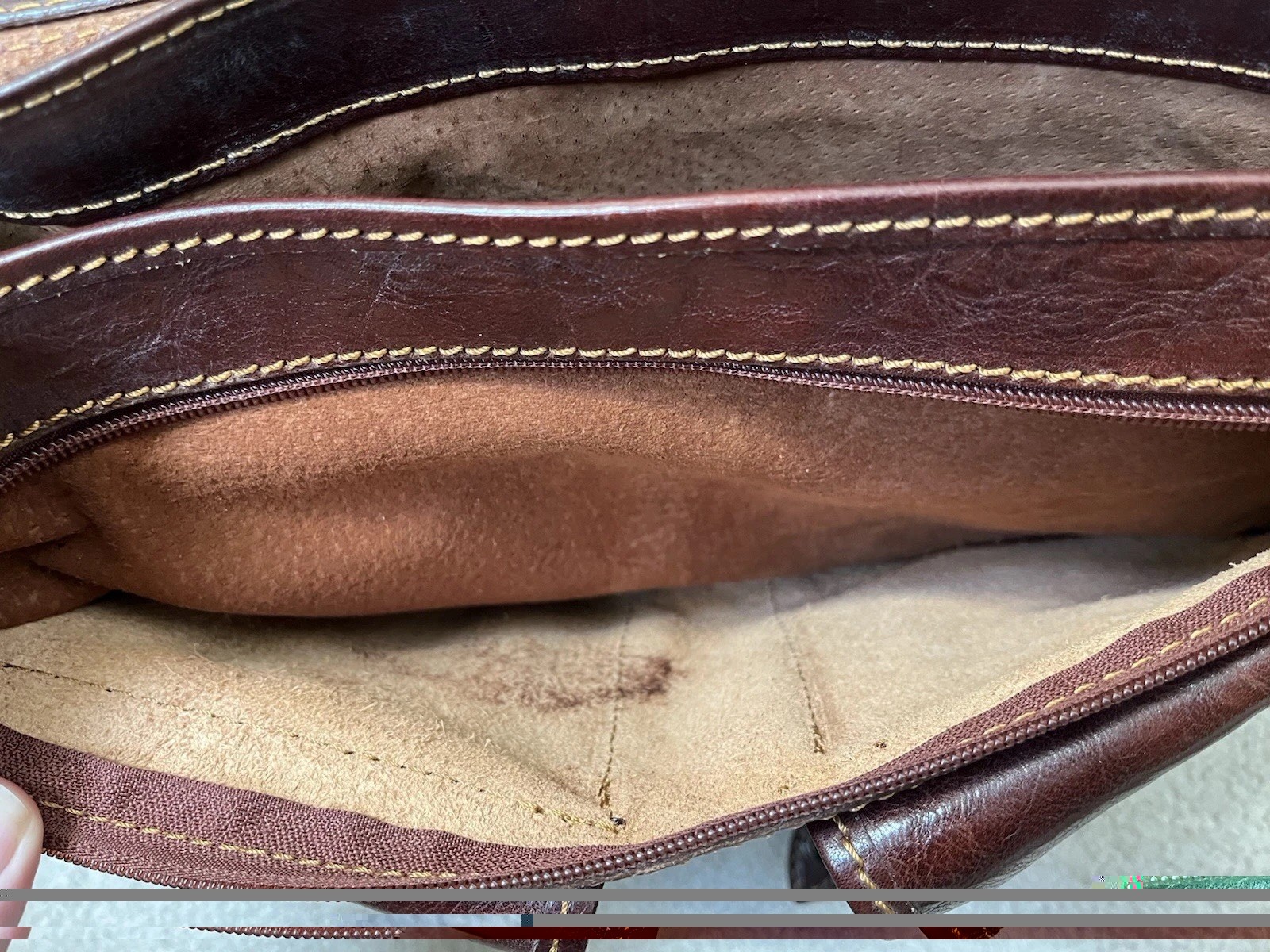 Italian Leather Messenger Computer Commuter Briefcase Bag Brown Strap Snap