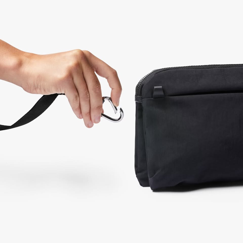 bellroy Tokyo Side Bag