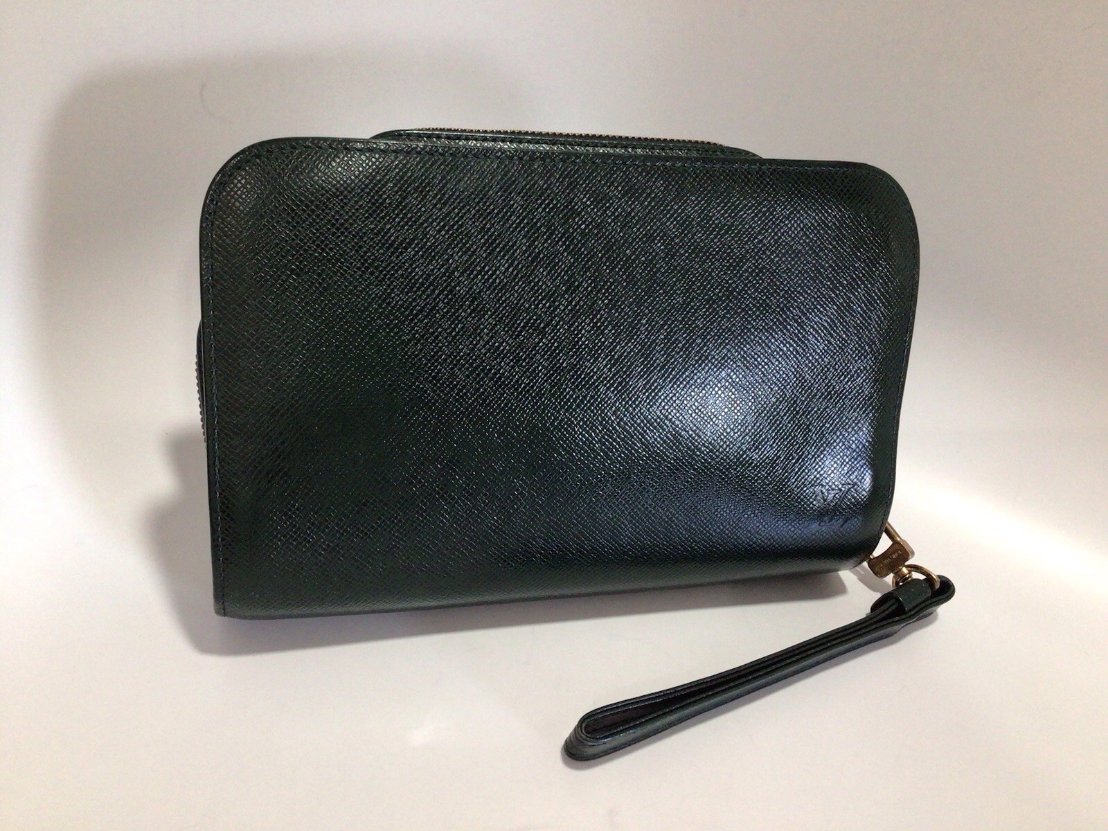 LOUIS VUITTON PARIS Men’s BAG (For DOCUMENTS, WALLET) / CODE VI1905 / France