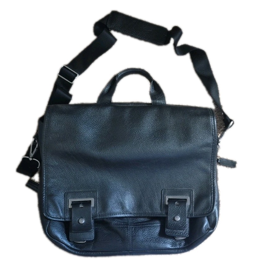 NWT Banana Republic Leather Messenger Bag Briefcase Commute $228 Flaw On Leather