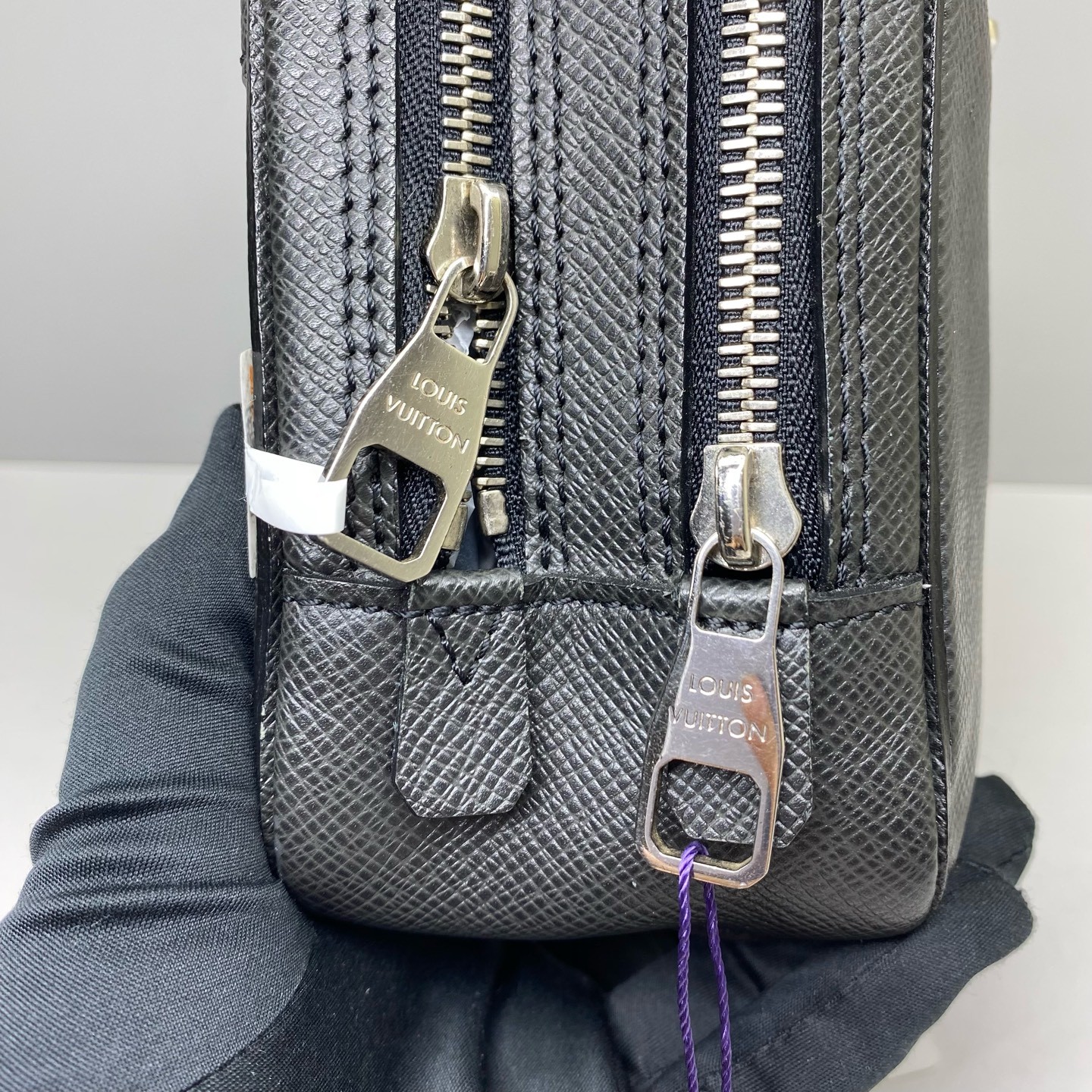 Louis Vuitton Pre-Owned Authentic Clutch Black 26×16.5x8cm Cowhide