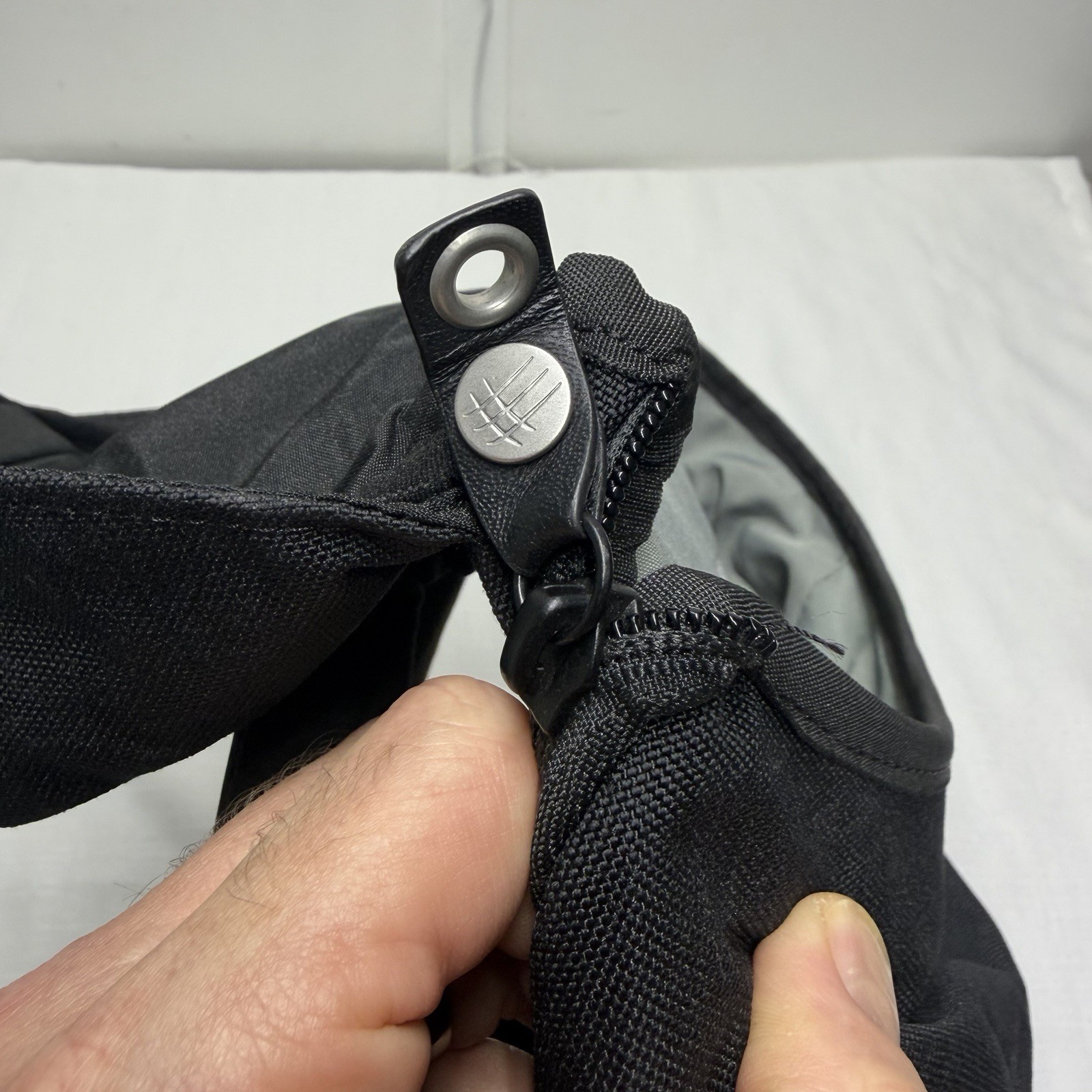 Koala Gear Joey Backpack Everyday Ergonomic Bag Kickstarter Microfiber Black 🔥