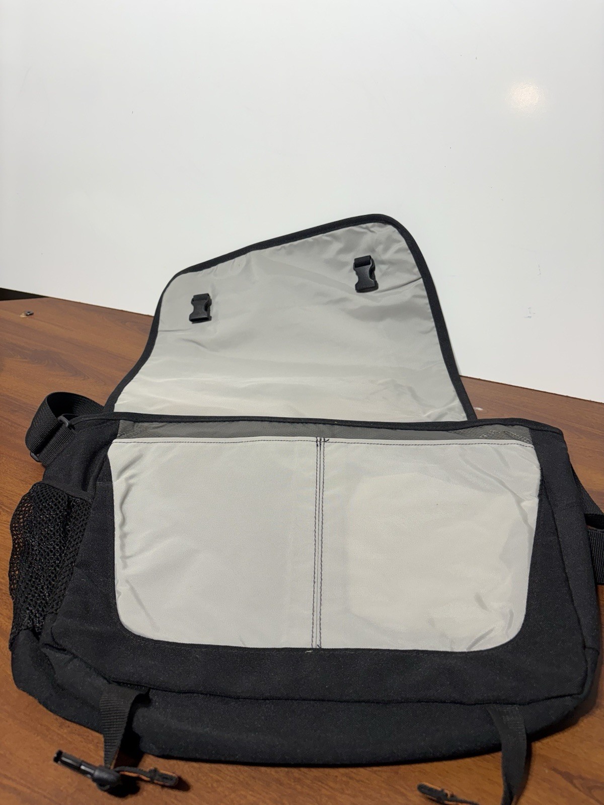 Vintage 90s JanSport Computer Messenger Basketball Texture Bag School College