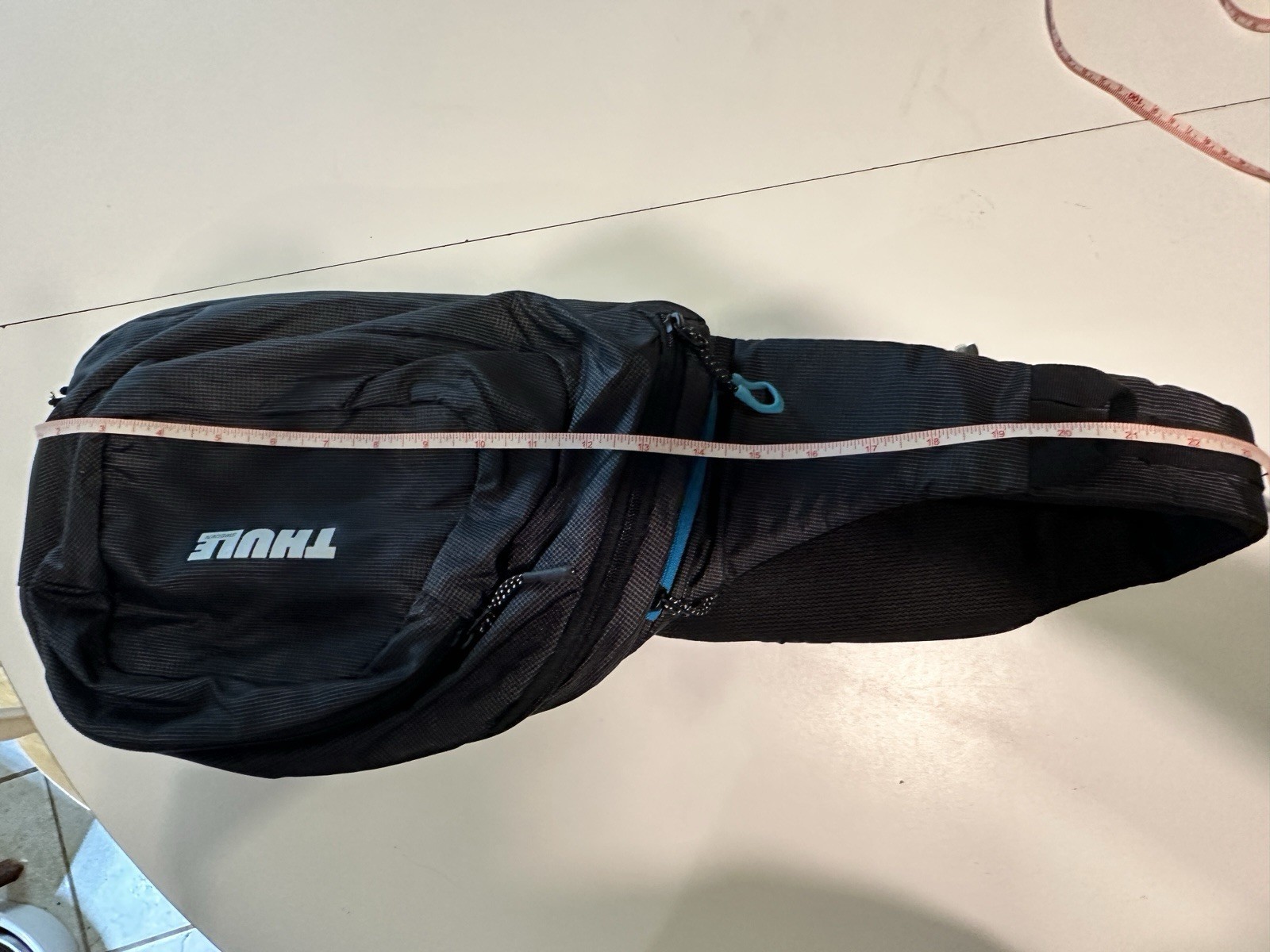 Thule Crossbody Crossover Sling Bag Backpack Black hiking Camping Walking EUC