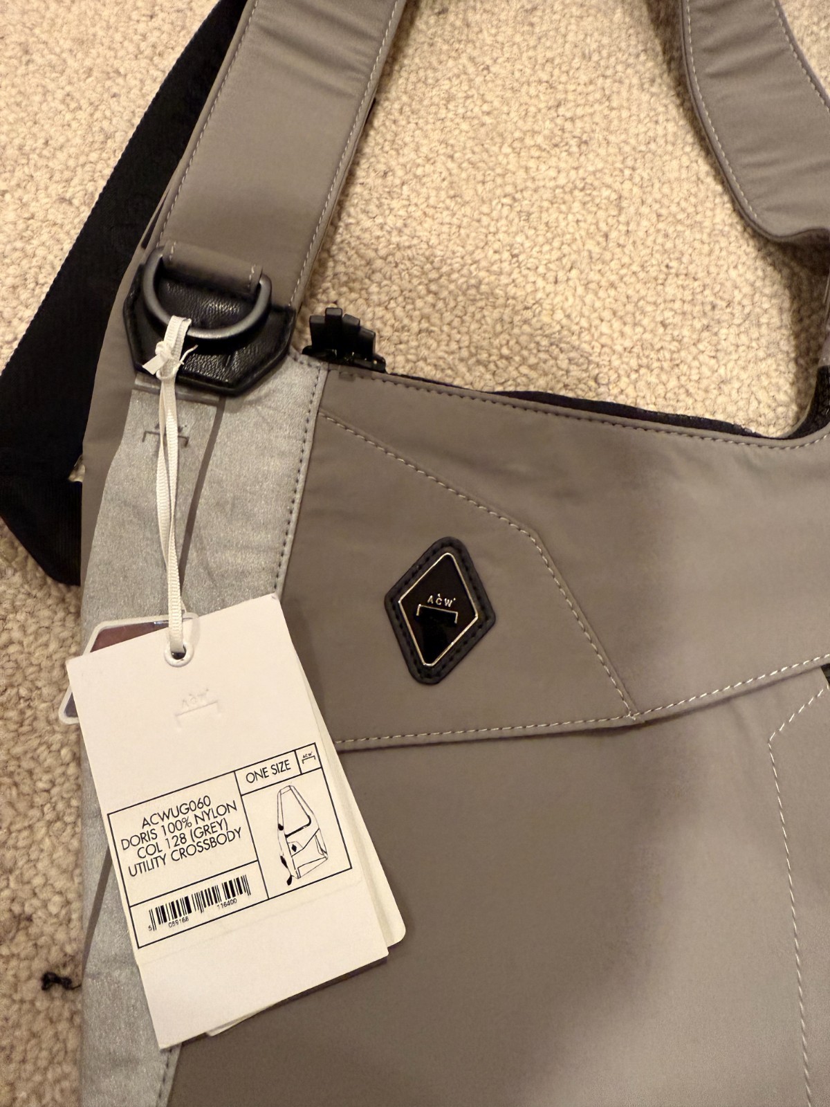 A COLD WALL Utility Crossbody Bag One Size NWT COL 128 (Grey) ACWUG060-DORIS