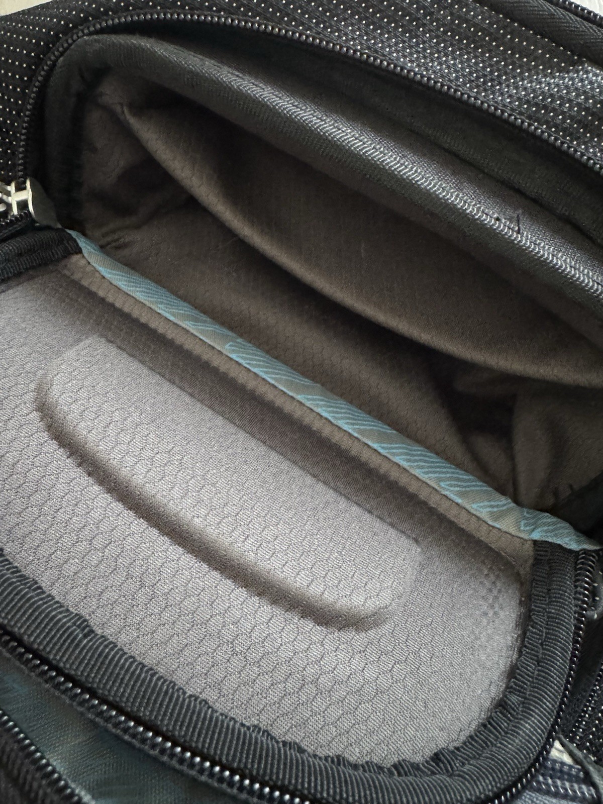 Thule Sweeden Crossover Backpack 17″ Laptop Sunglasses Pocket Travel Hiking