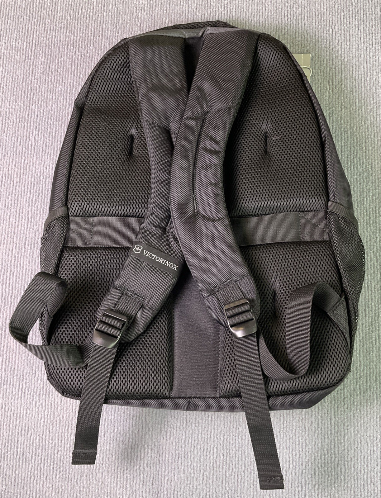 Victorinox Journey Venture 16″ Laptop Backpack Black/Grey BRANDED