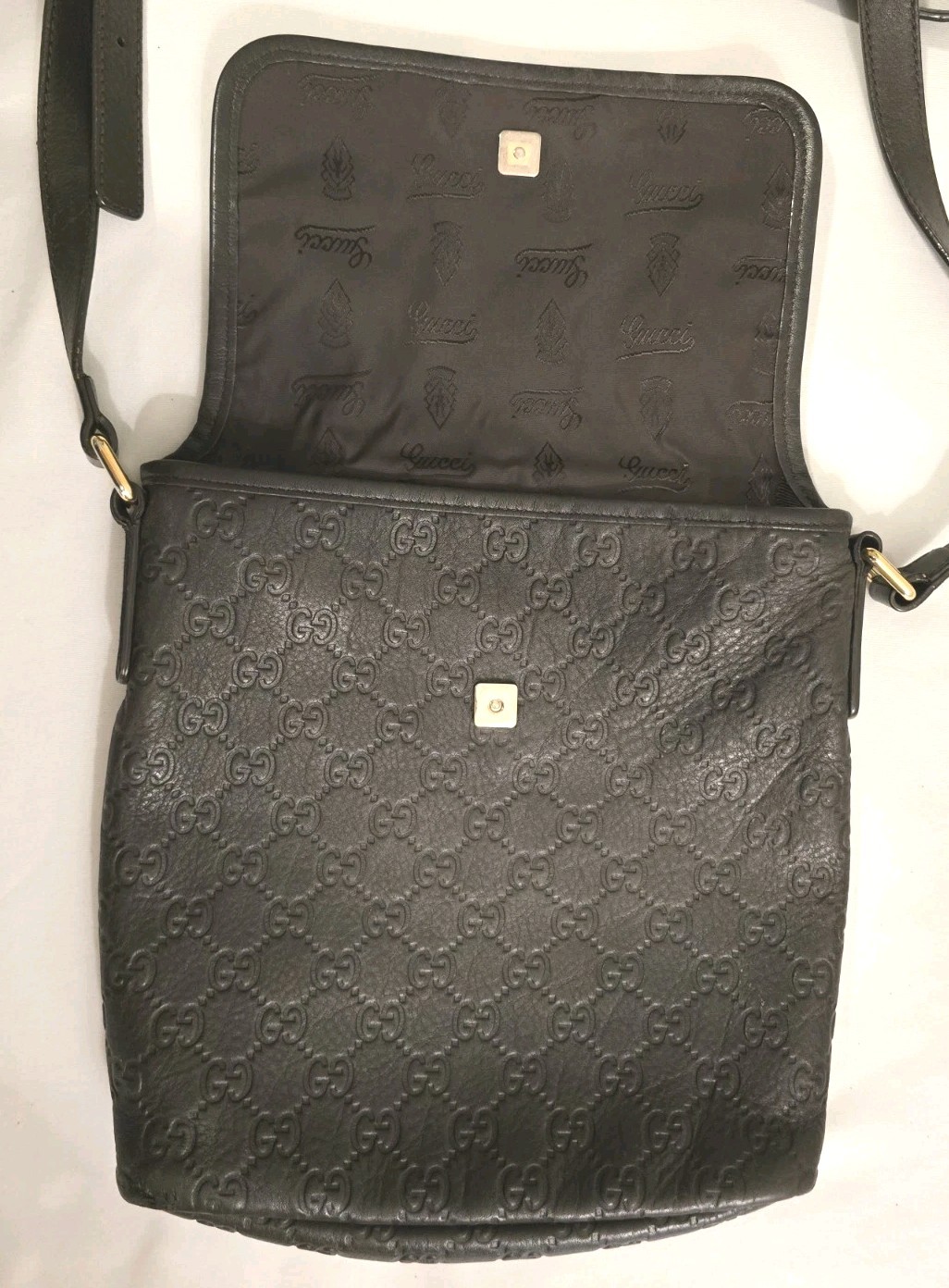 Gucci Guccissima Brown Leather Messenger Crossbody Bag Flap Italy Authentic