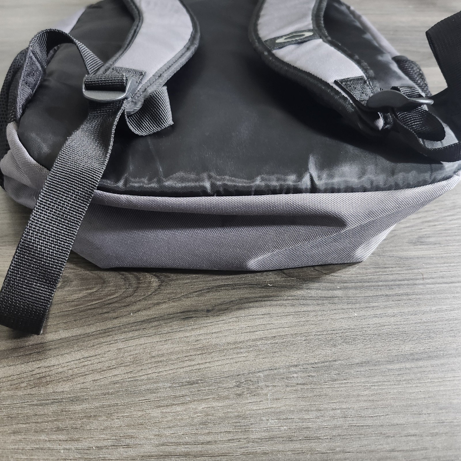 Oakley Enduro 20L 3.0 Backpack Fits 15″ Laptop Black Grey DevOpsDays Embroidery