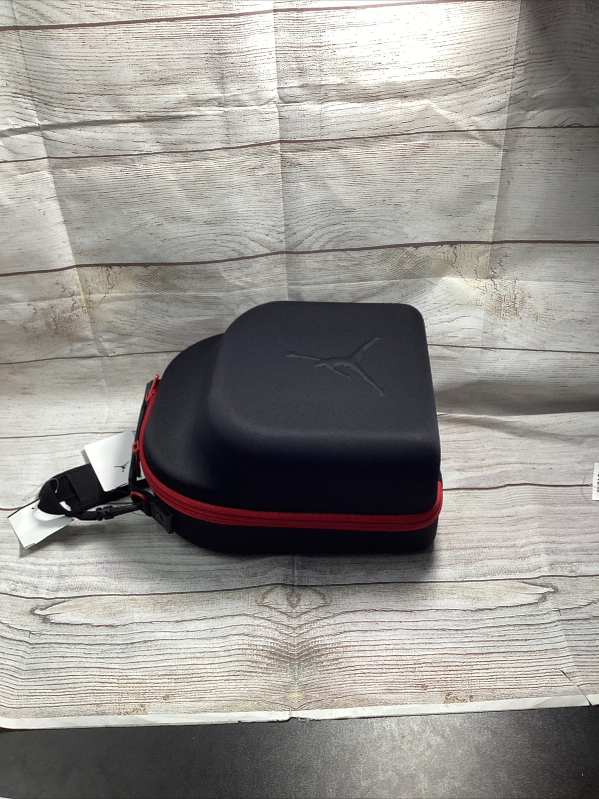 NIKE Air Jordan Hat Case Jumpman Protective BAG BRED MA0763 One Size