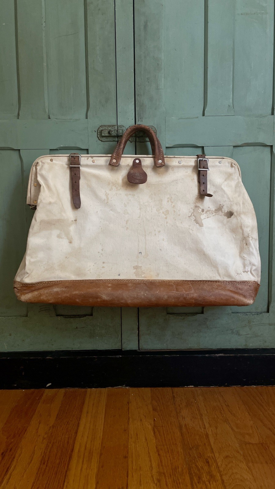 Vintage 24” Bolten Leather Products Canvas & Leather Lineman’s Satchel Weekender