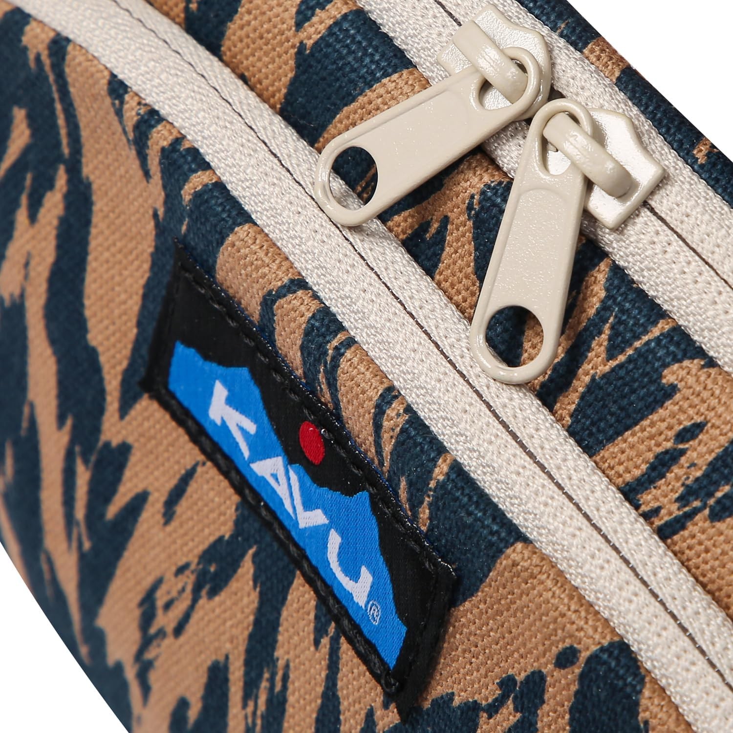 KAVU Canvas Spectator Belt Bag Hip Fanny Pack One Size, Chevron Shore
