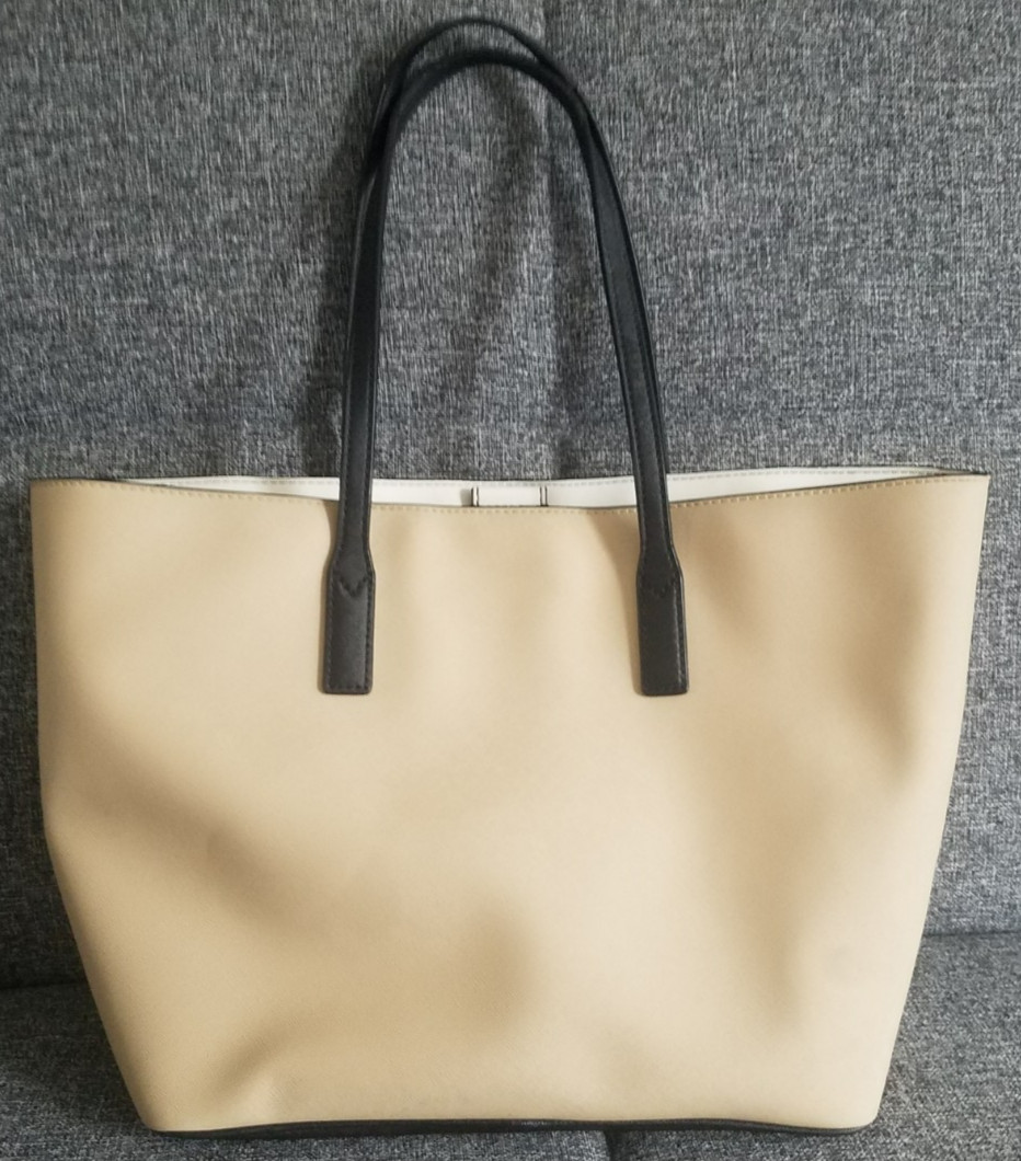 Marc Jacobs White Beige Black Leather Tote Double Handles Snap Top Shoulder Bag