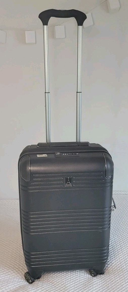 Travelpro Carry-on Expandable Spinner Suitcase