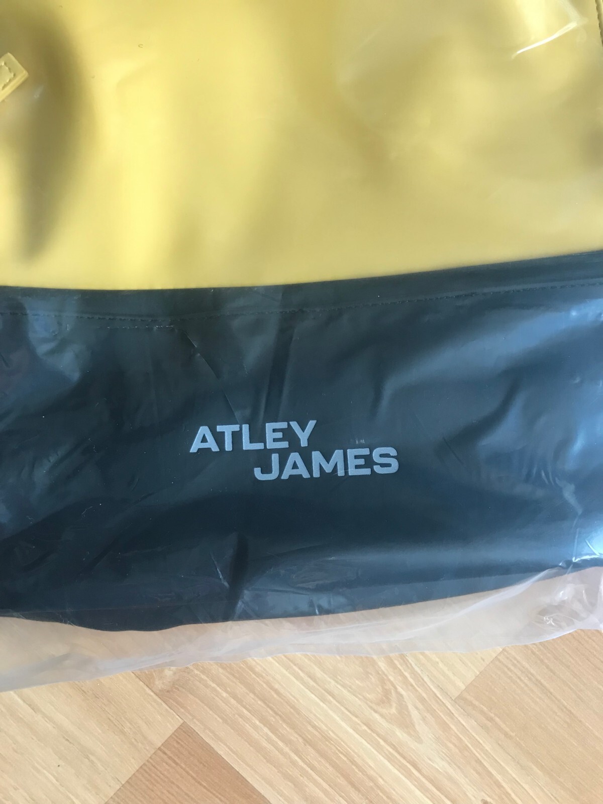 New Men’s / Women’s Unisex Atley James Yellow & Black Water-Resistant Backpack