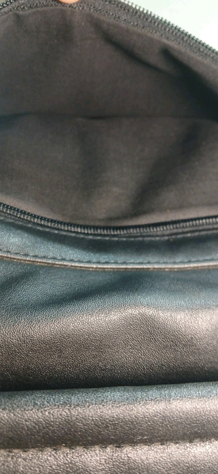 Unicco – Black Leather Bag – Document Holder – 12.5 x 8 x 3″ – Excellent Cond