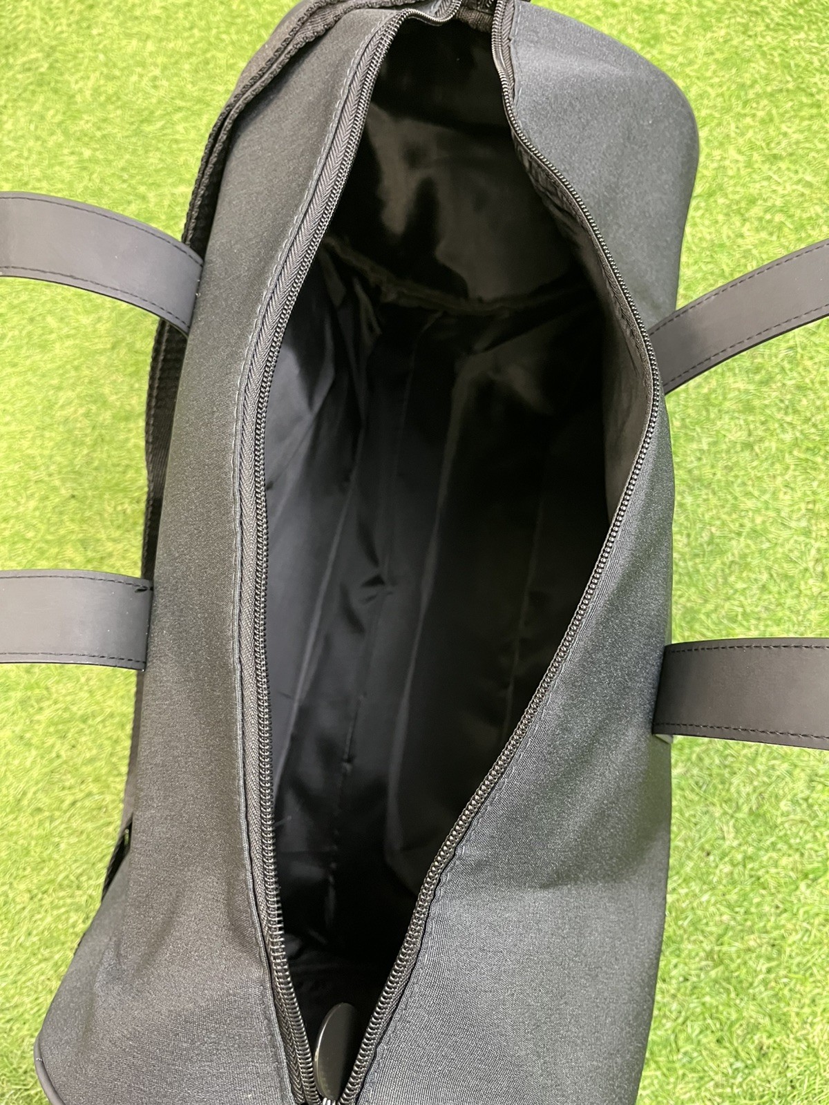 AZZARO MOST WANTED LIMITED EDITION SPORTS , TRAVEL , GYM , WEEKENDER BAG BLACK