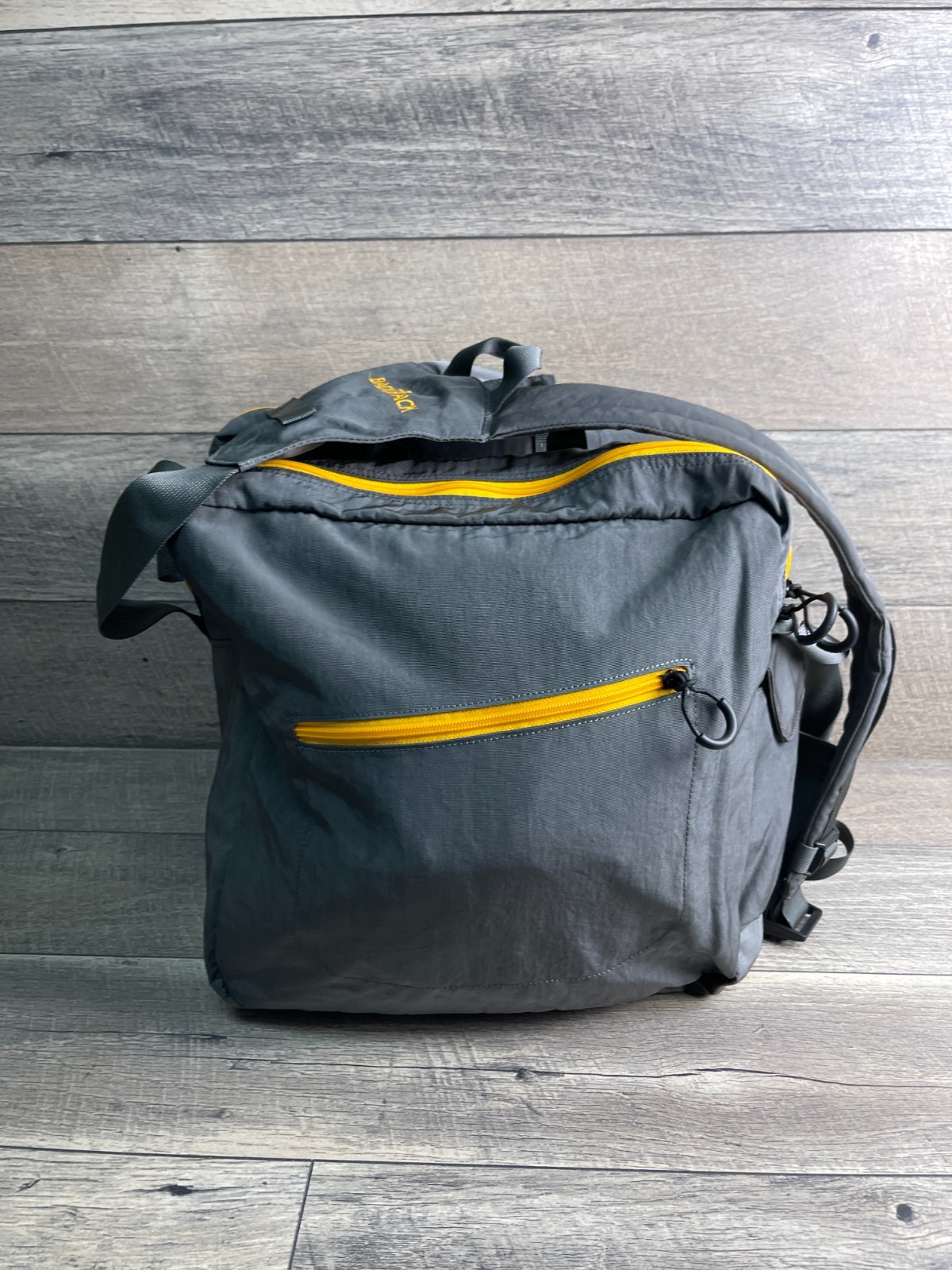 BackTpack 4.1 Premium Backpack Gray Zip Inner Pocket Two Side Compartment