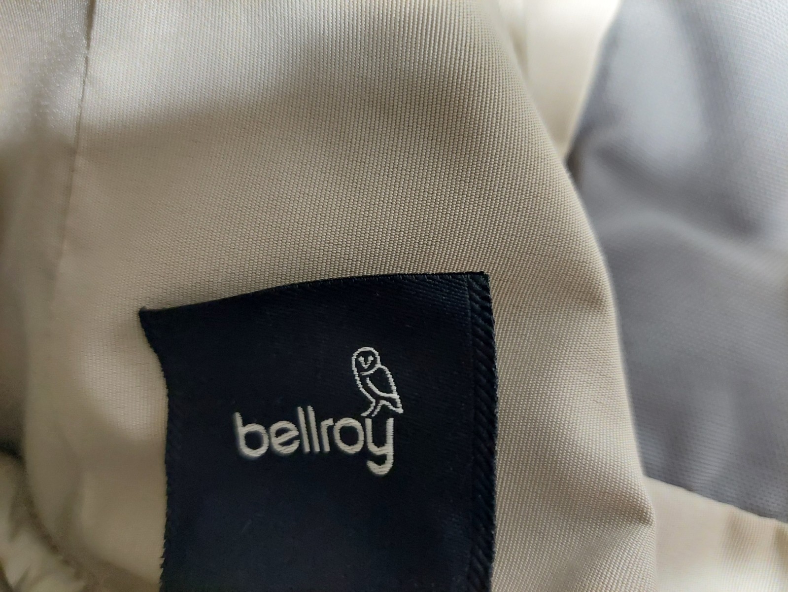 Bellroy Men Laptop Bag Black Reactangular Medium Shoulder Strap Pockets Casual