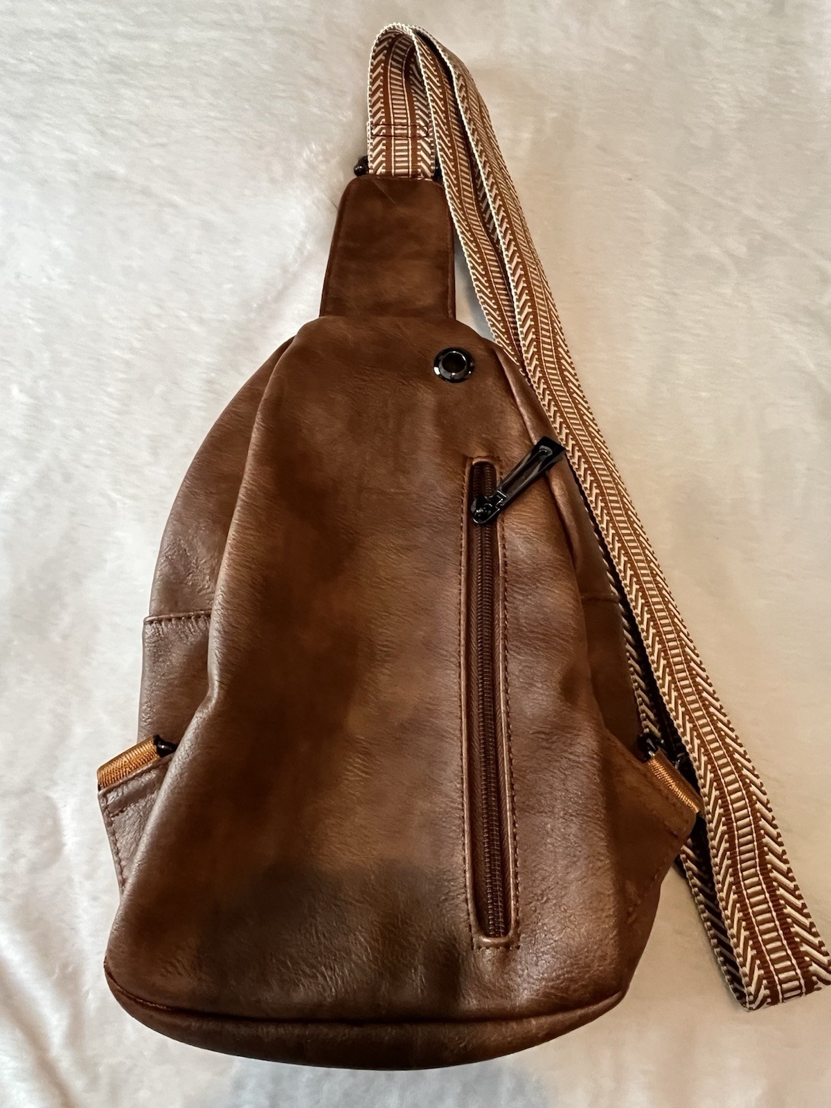 Latmap Brown Crossbody Bag Men Adjustable Strap Diamond Pattern Inner Pockets