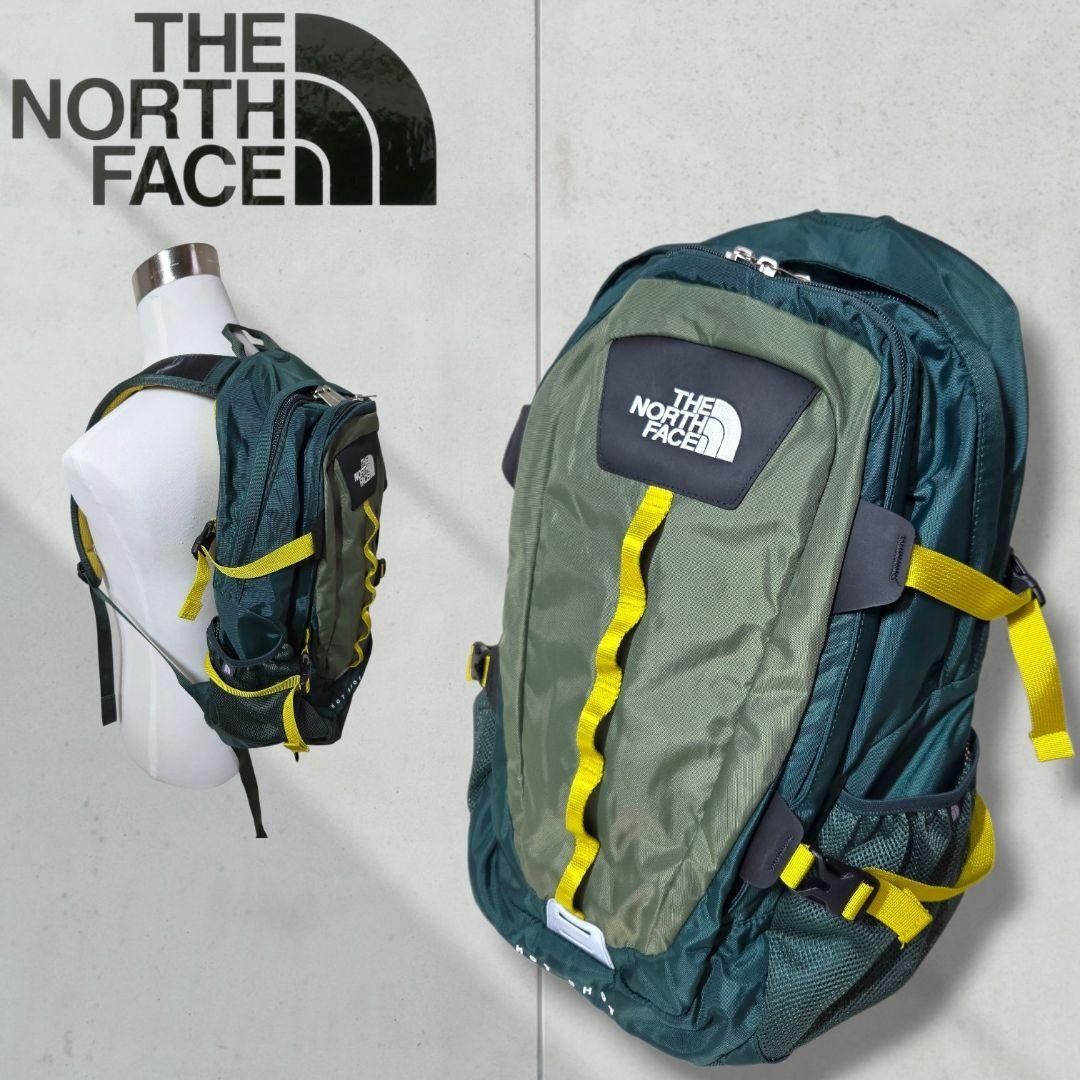 The North Face Backpack Hotshot Nylon Green Yellow 51cm 35cm travel school