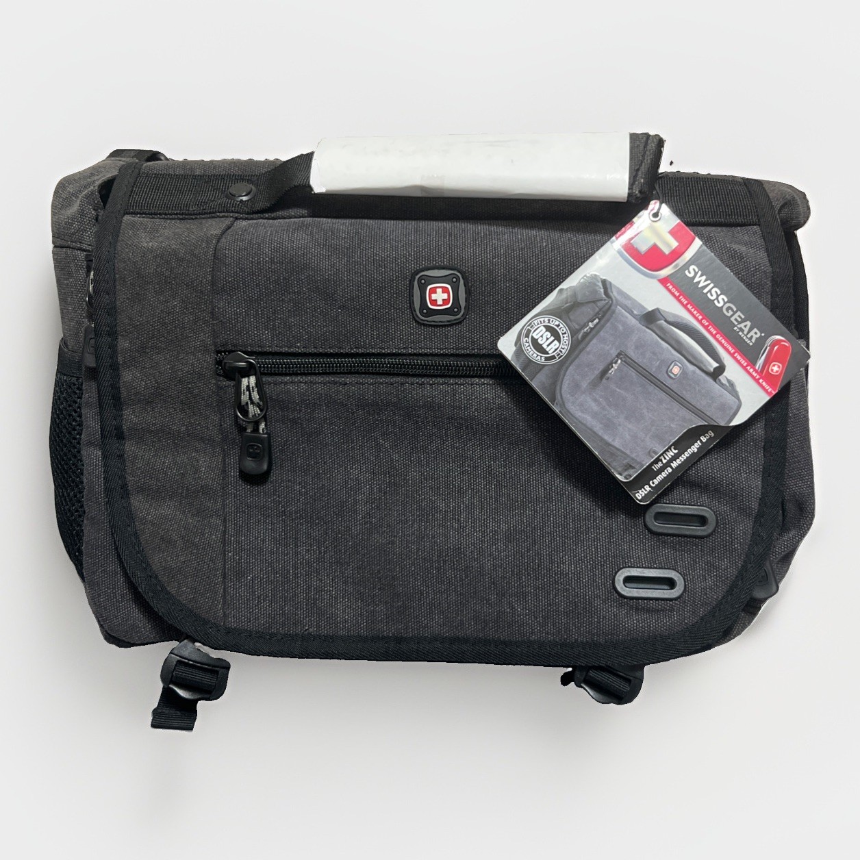 SwissGear Zinc DSLR Camera Messenger Bag in GREAT CONDITION