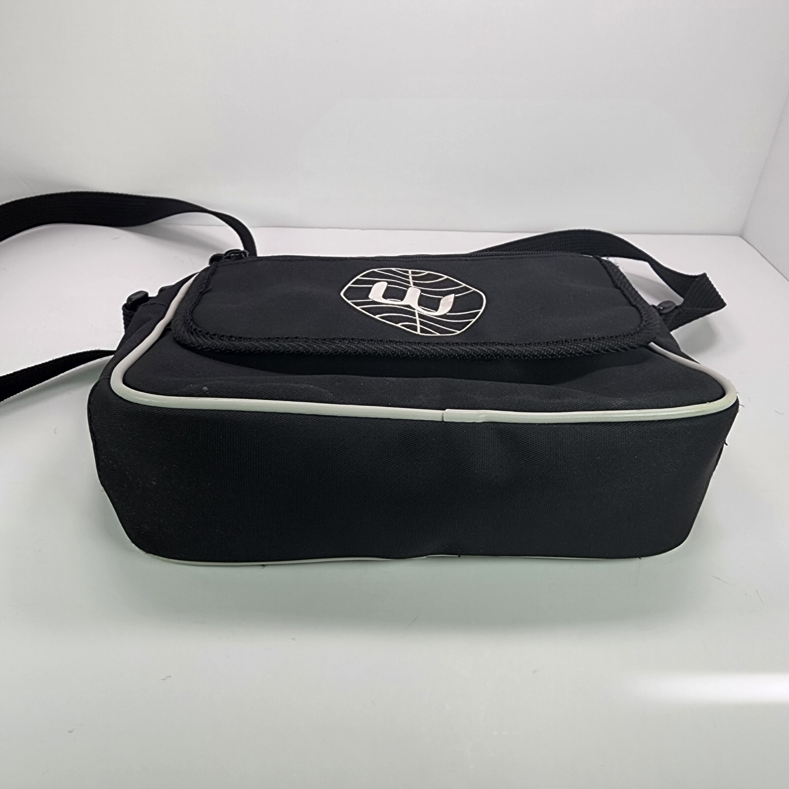 Vintage Black CrossOver Shoulder Style Bag SSPACE FOR CARDS