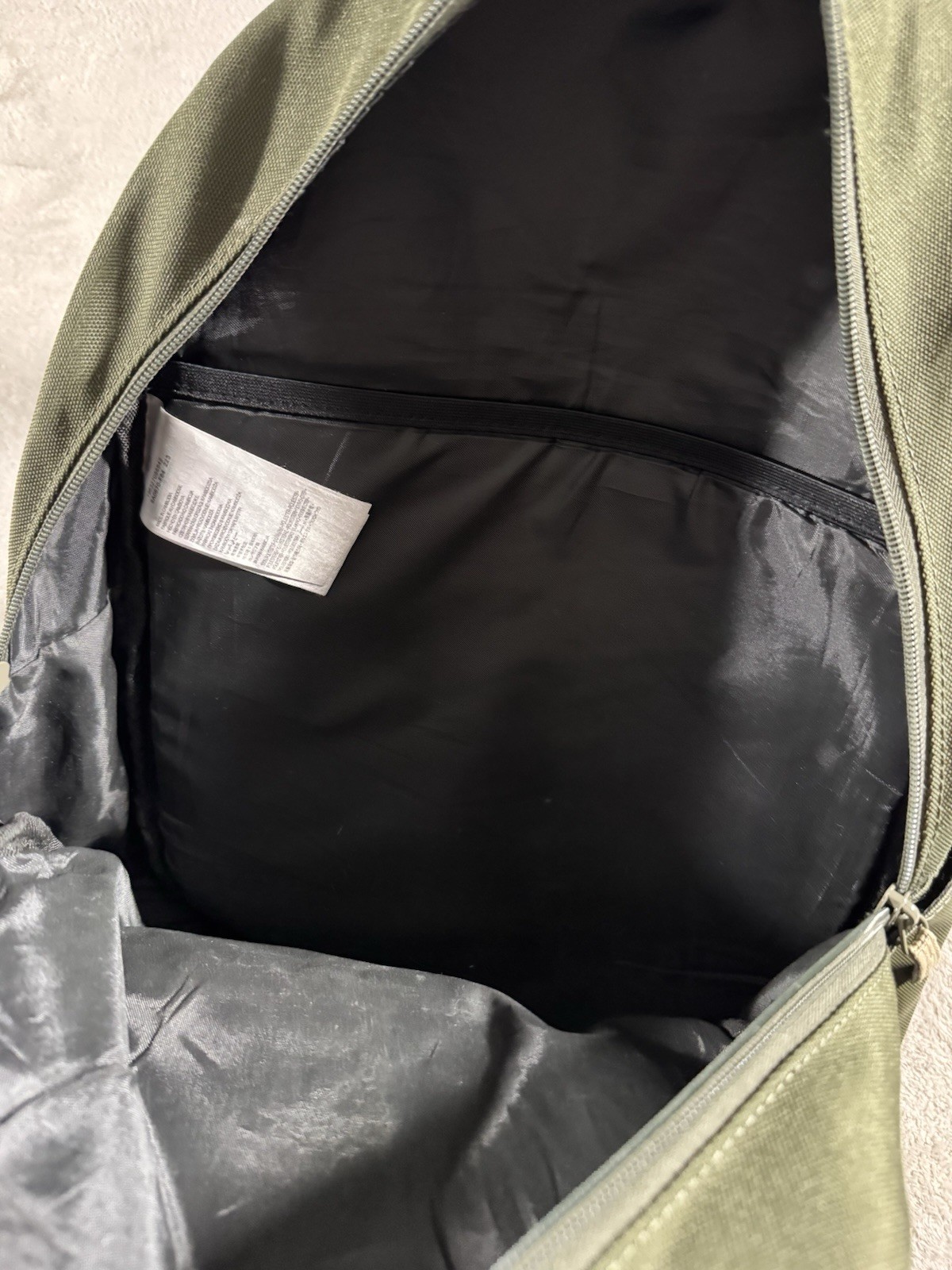 NIKE JORDAN Green ESSENTIALS BACKPACK BOOKBAG