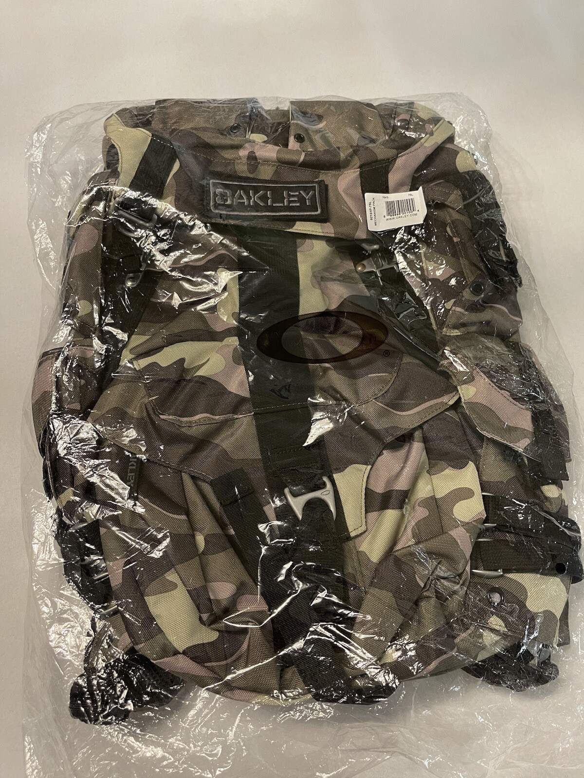 OAKLEY MECHANISM BACKPACK Trail Hiking Tactical AP Pack Bag Olive Green Camo