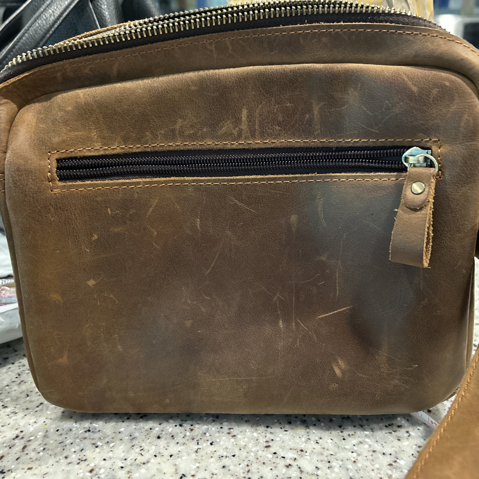 Brown Leather Messenger Bag Shoulder Strap Zip & Magnetic Flap Adjustable Strap