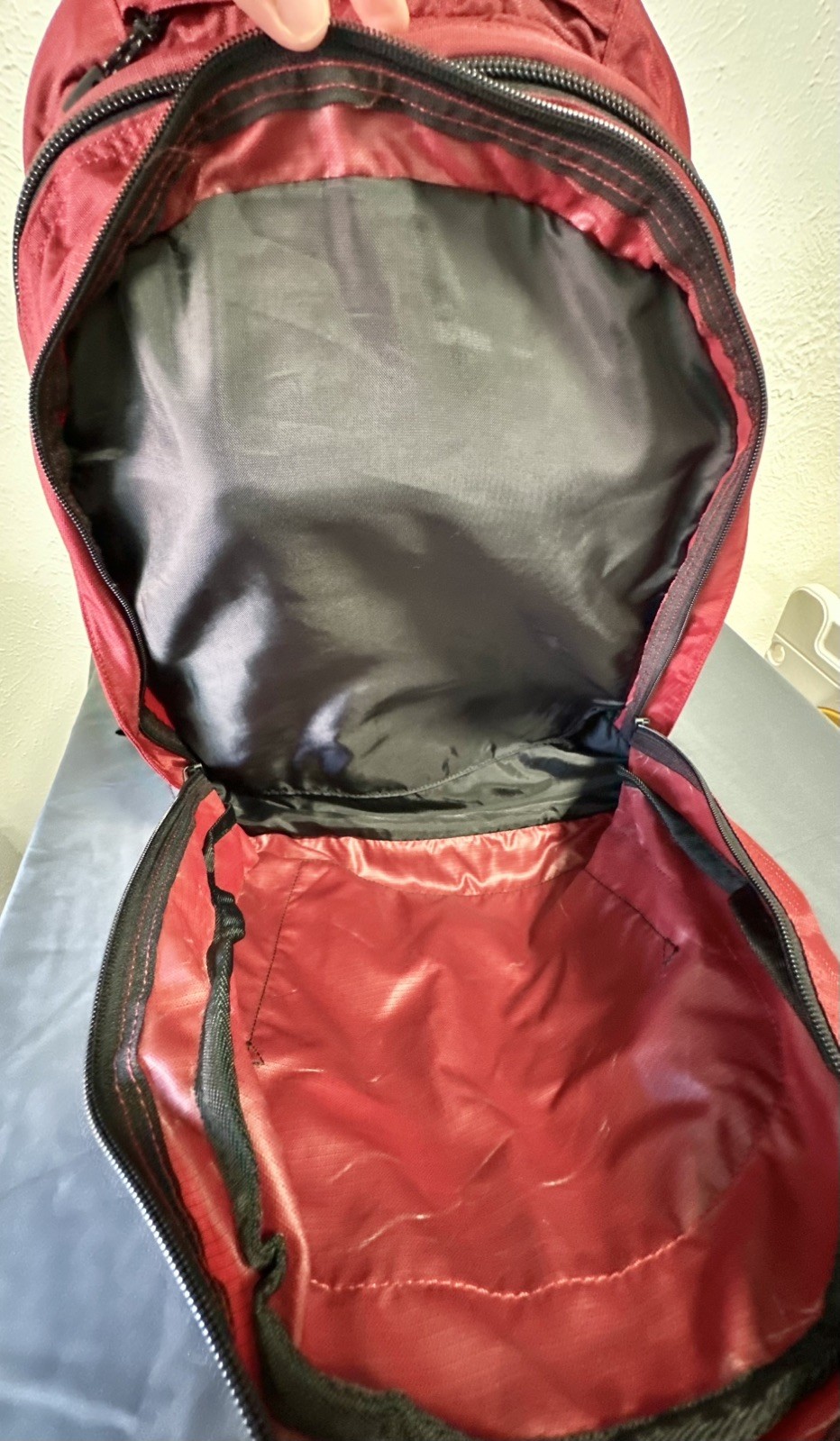 L.L. Bean Outdoors Hiking Backpack Black Red Unisex Classic Adventure Basic