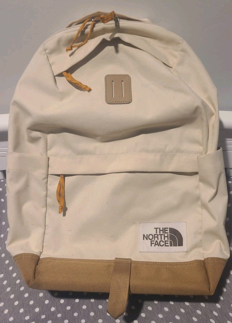 North Face Daypack Backpack Beige/White/ Brown New w/o tags, laptop separator